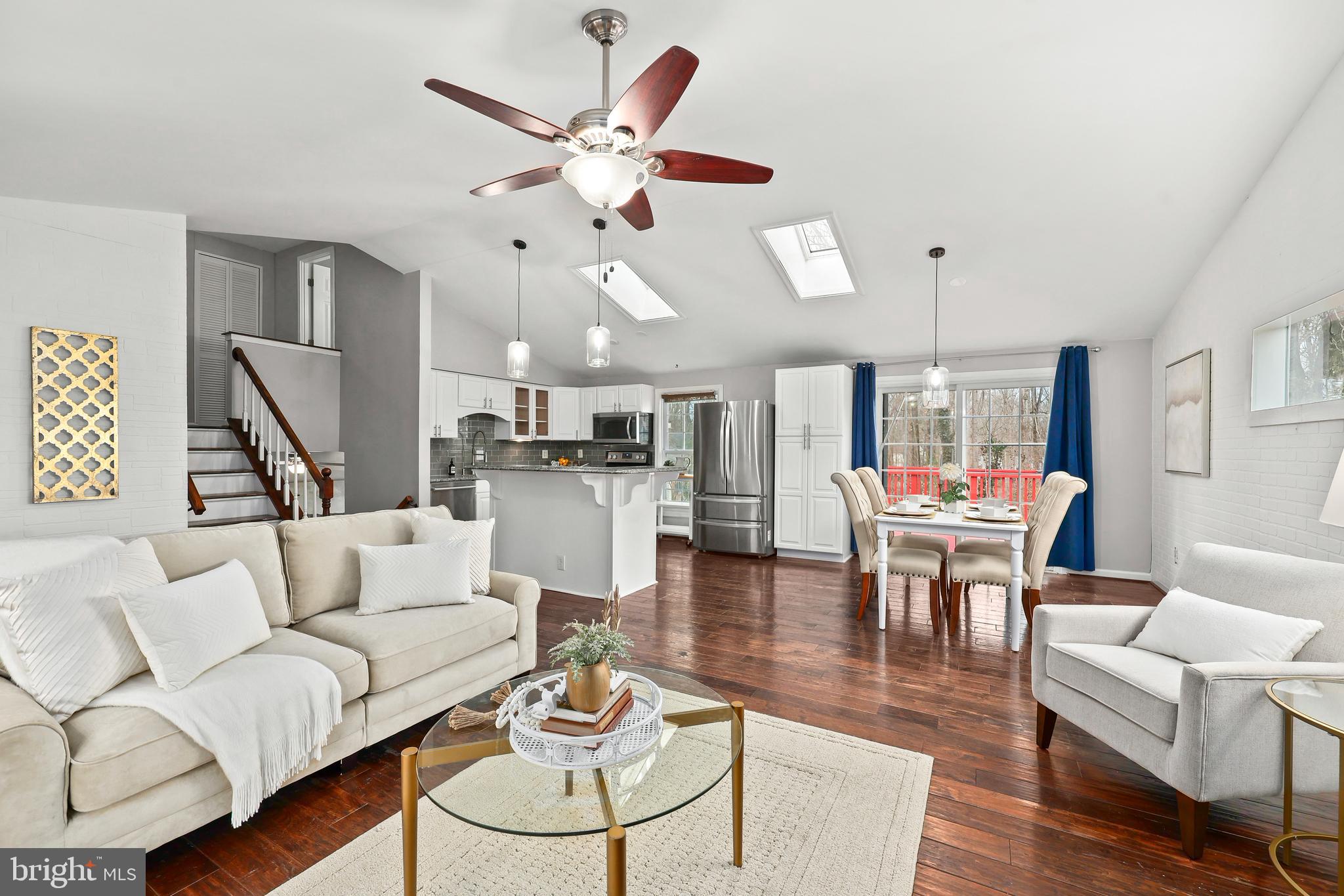 MONTCLAIR - Residential