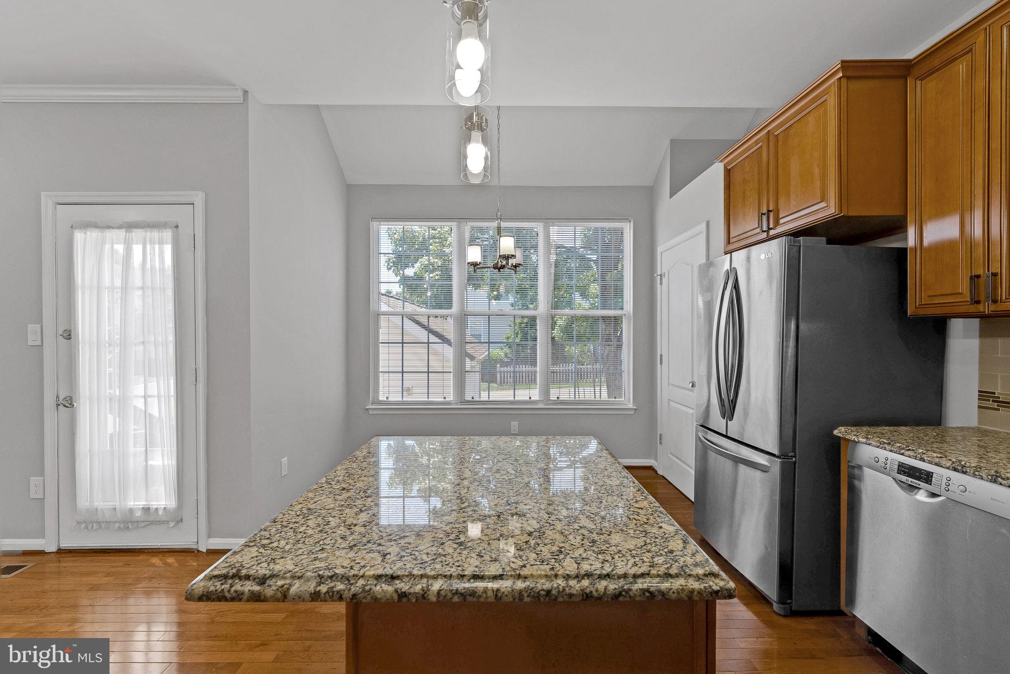 SOUTH RIDING - Residential