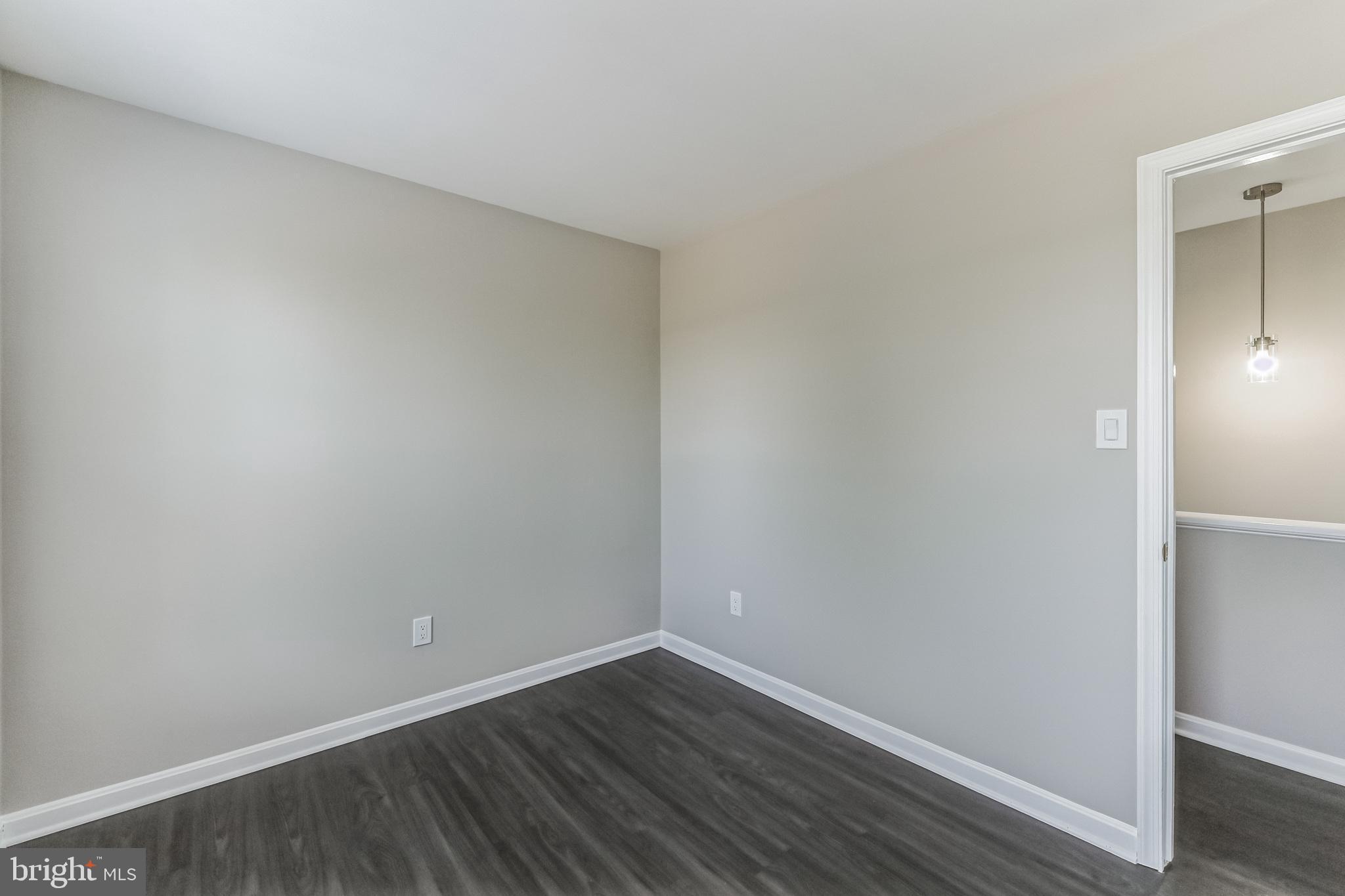 SOUTH RIDING - Residential