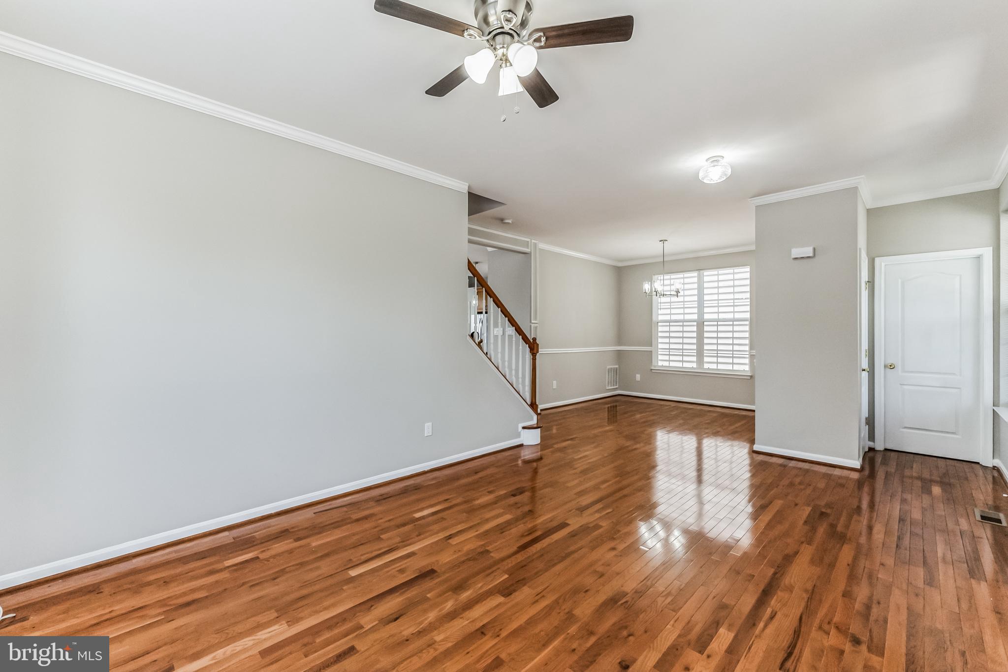 SOUTH RIDING - Residential