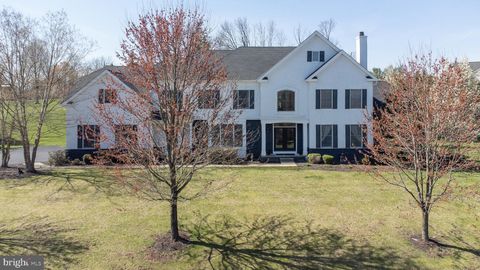 Homes For Sale - 206 Van Zandt Road<br/> SKILLMAN, NJ 08558