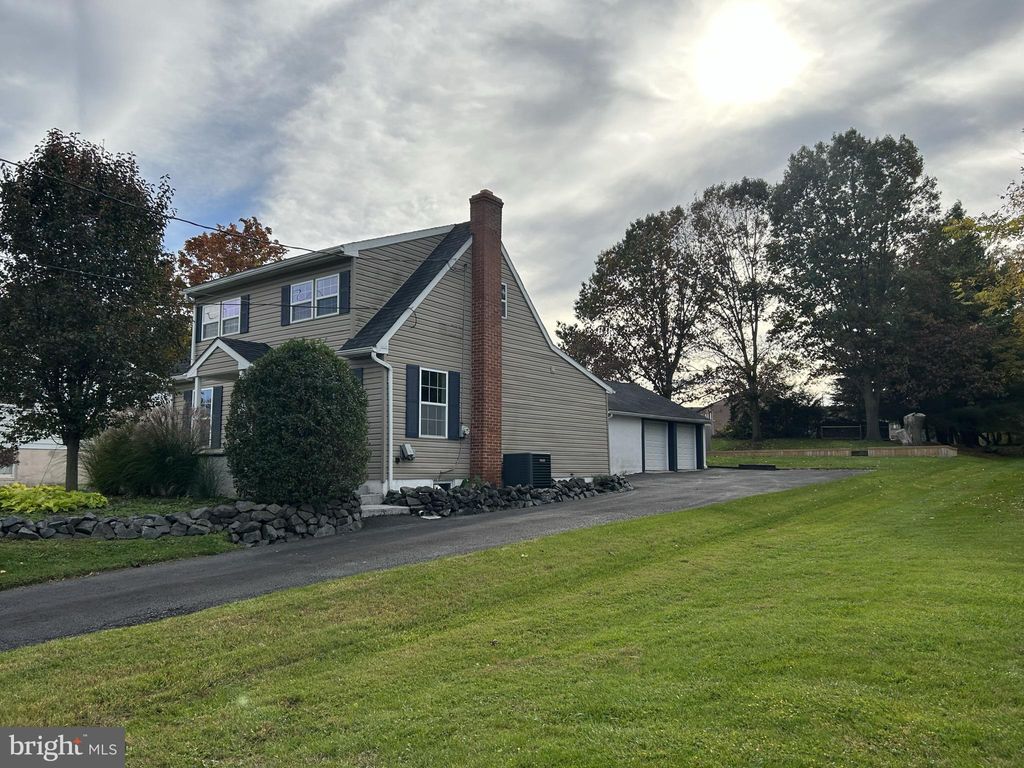 Photo of 349 E Fulton Street, EPHRATA, PA 17522 (MLS # PALA2078978)