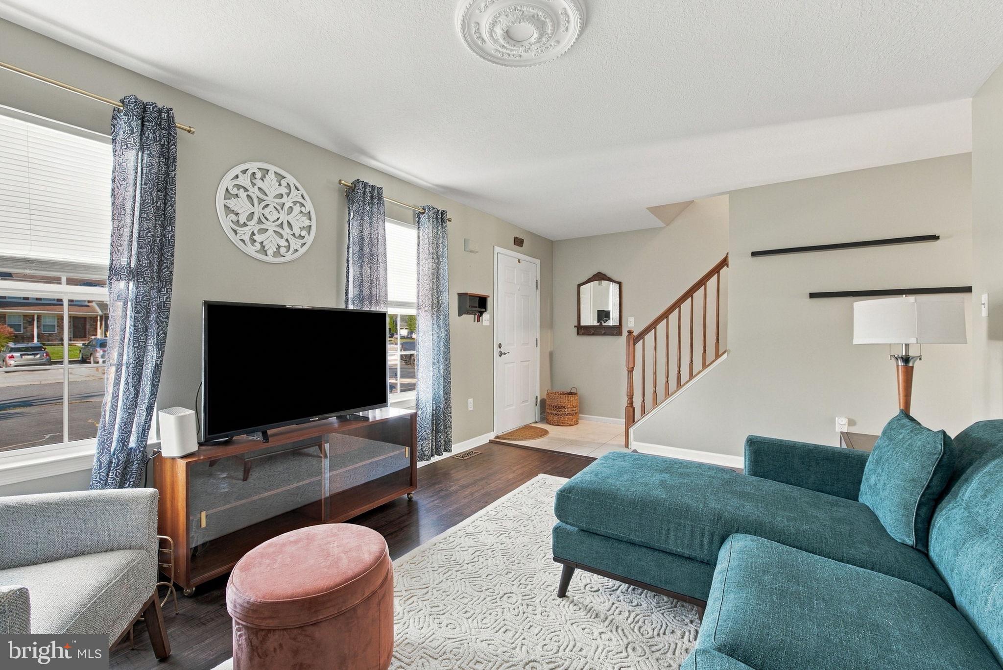 380 CHARLES CIRCLE