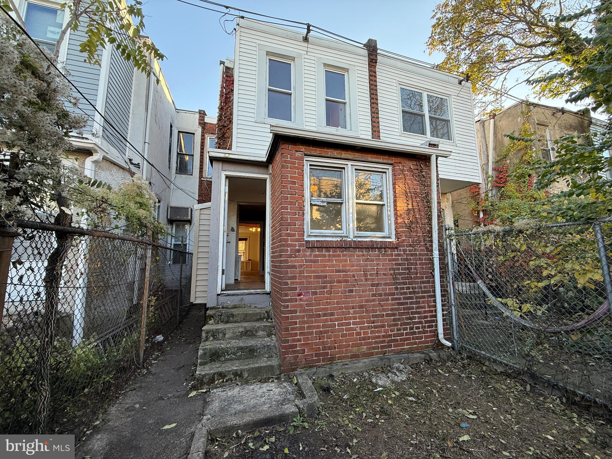 COBBS CREEK - Residential