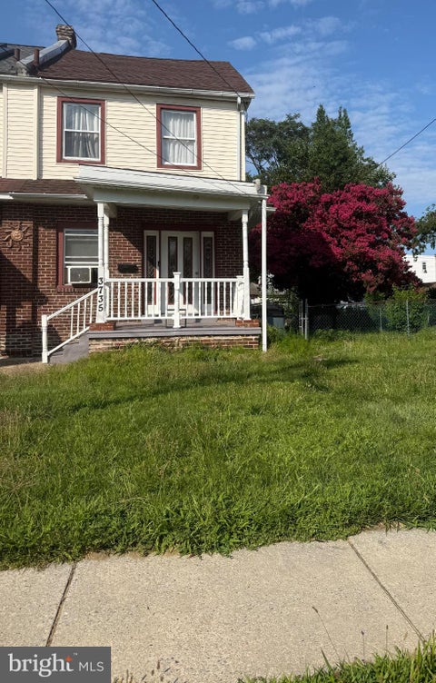 Townhouse For Sale - 3735 King Avenue<br/> Camden County, PENNSAUKEN, NJ 08110