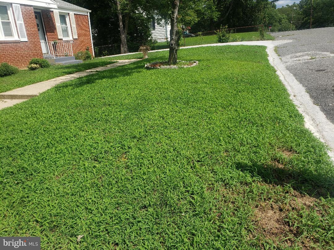 TEMPLE HILLS PARK - Residential