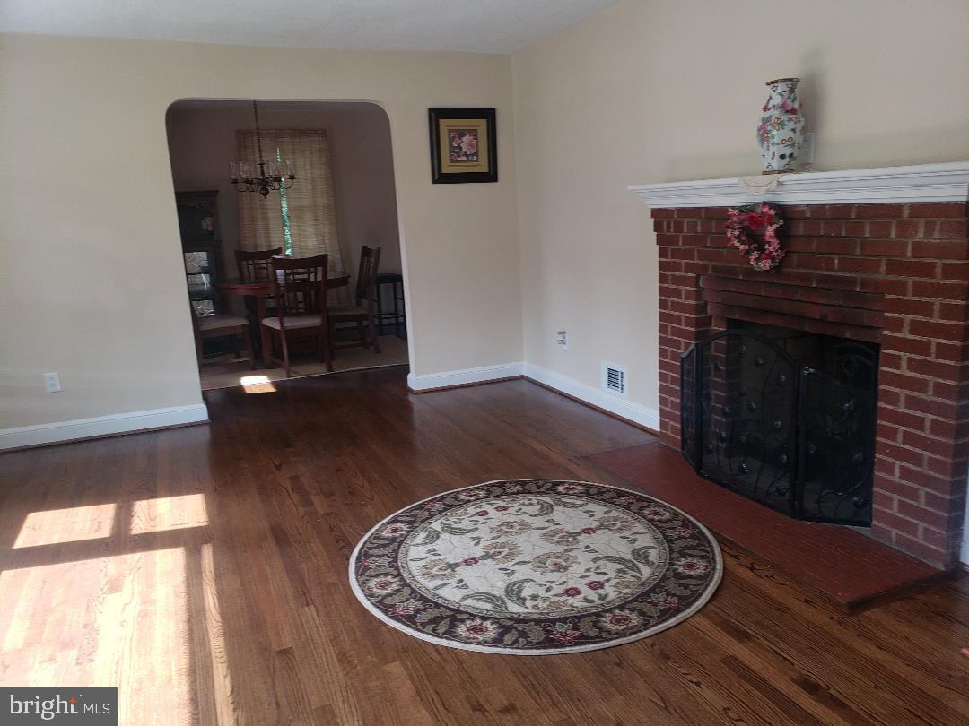 TEMPLE HILLS PARK - Residential