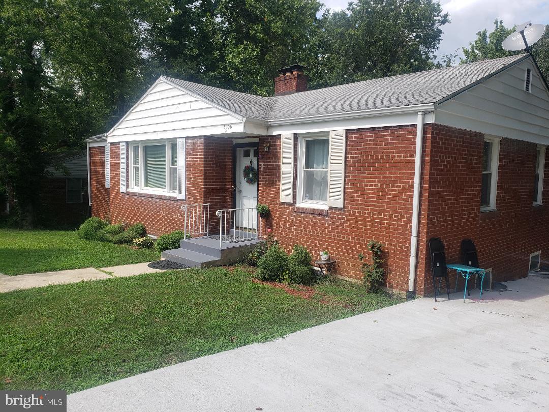 TEMPLE HILLS PARK - Residential