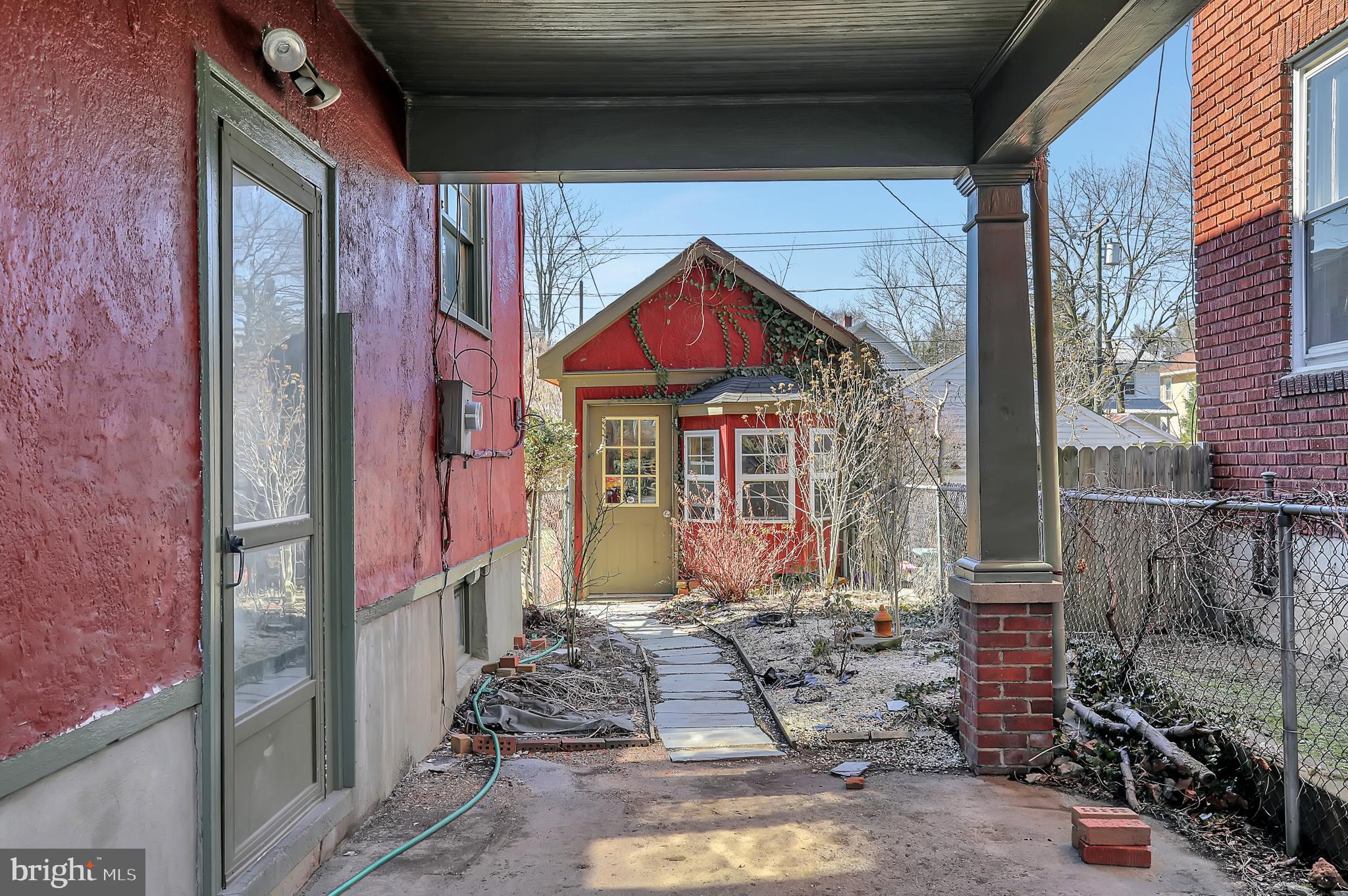 MARTINSBURG CITY - Residential