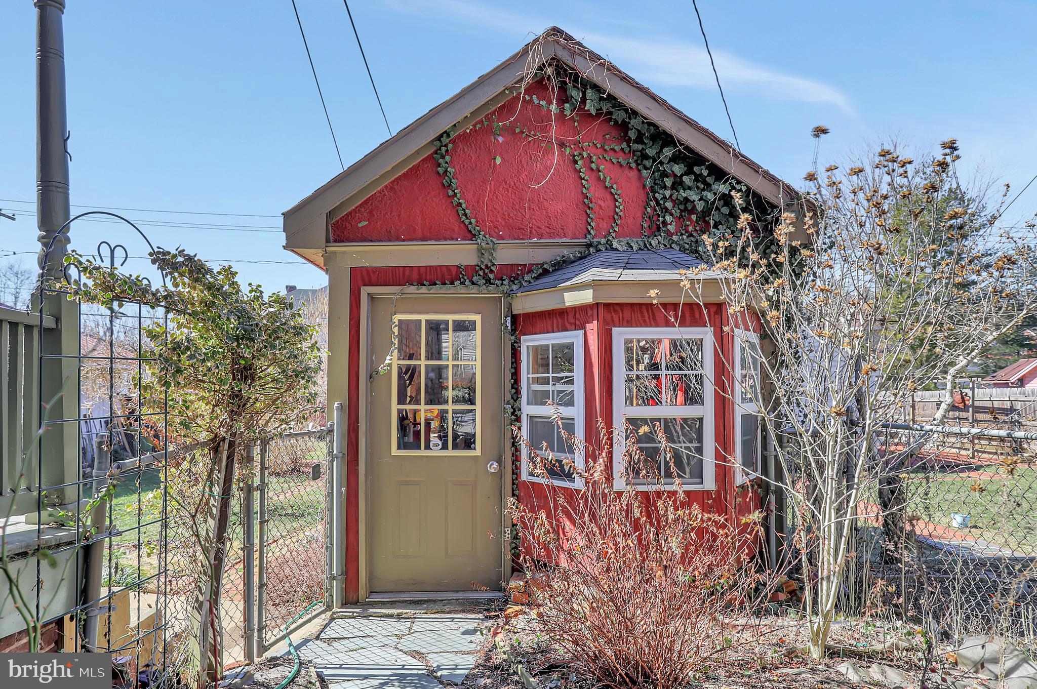 MARTINSBURG CITY - Residential