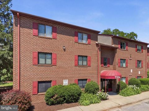 Condo For Sale - 7334 Tavenner Lane #1A<br/> Fairfax County, ALEXANDRIA, VA 22306