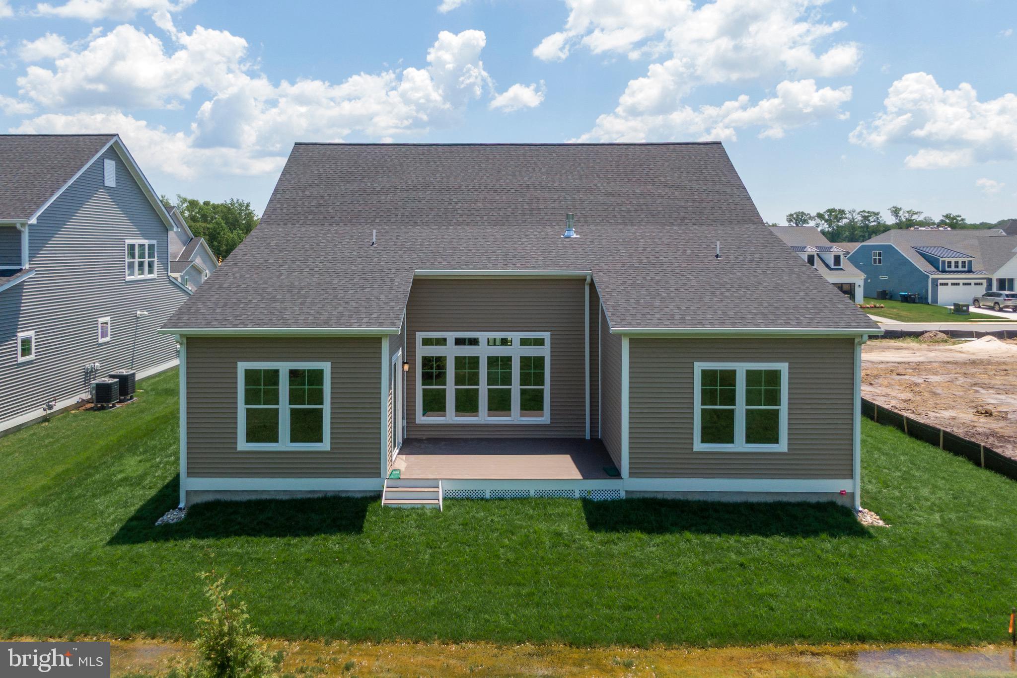 EAST GATE - Residential