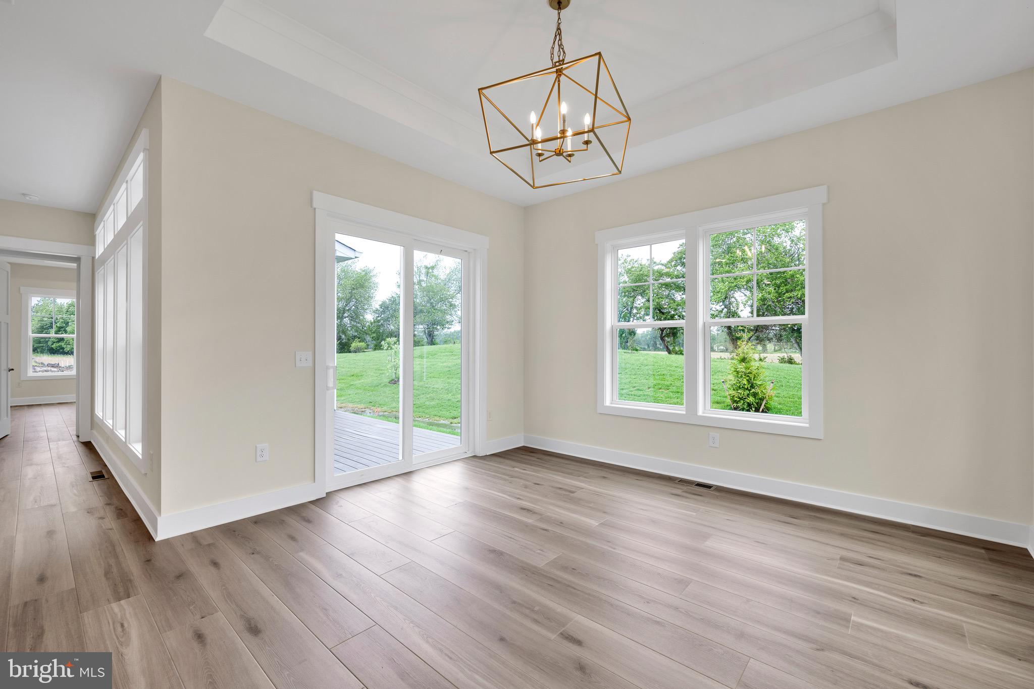 EAST GATE - Residential