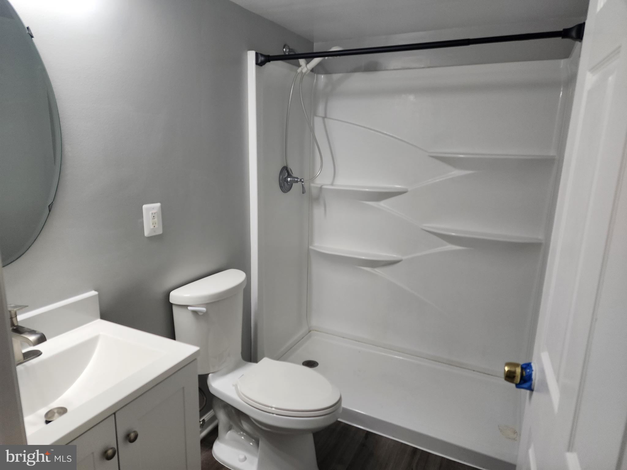 NEW TOWN MEADOWS - Residential Lease