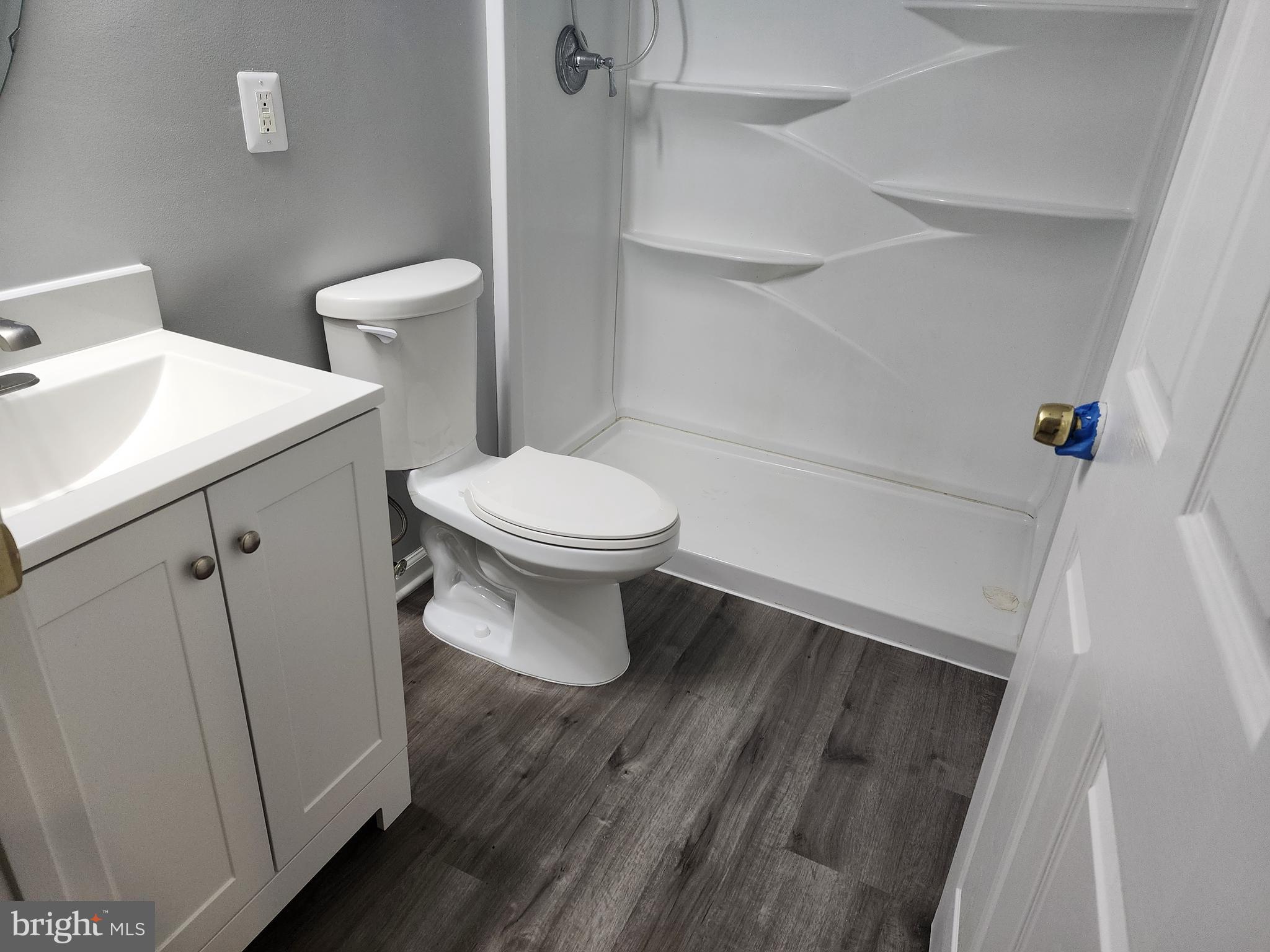 NEW TOWN MEADOWS - Residential Lease