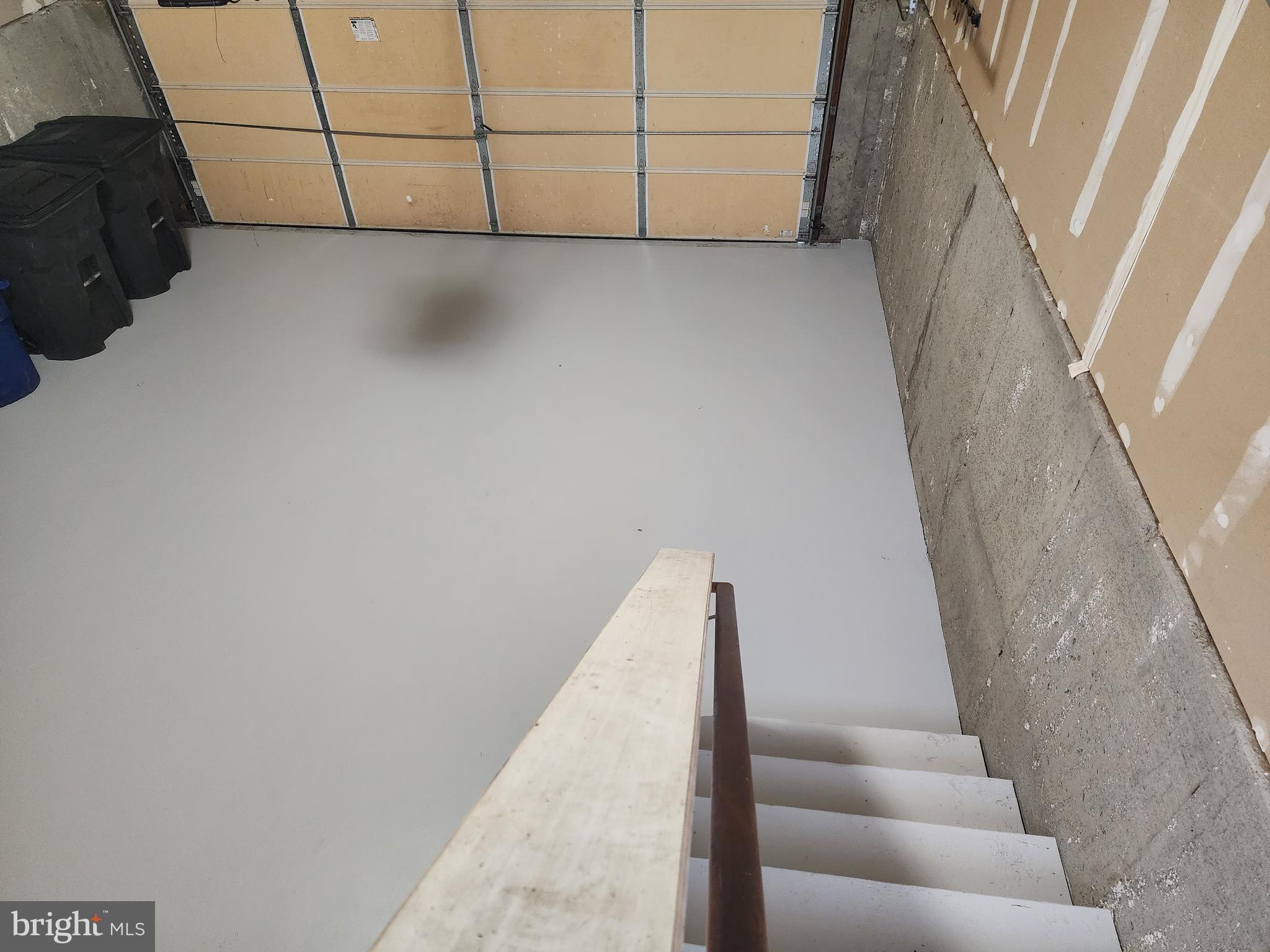 NEW TOWN MEADOWS - Residential Lease