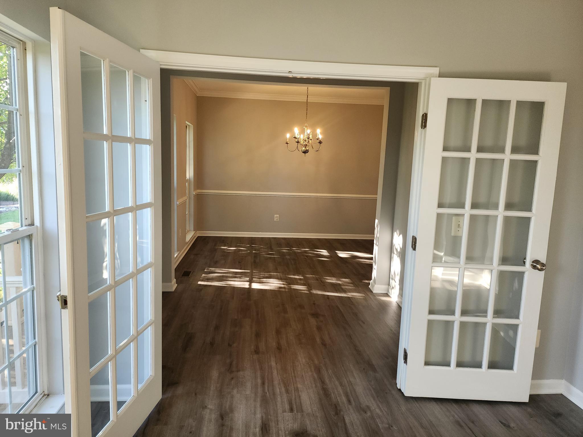 NEW TOWN MEADOWS - Residential Lease