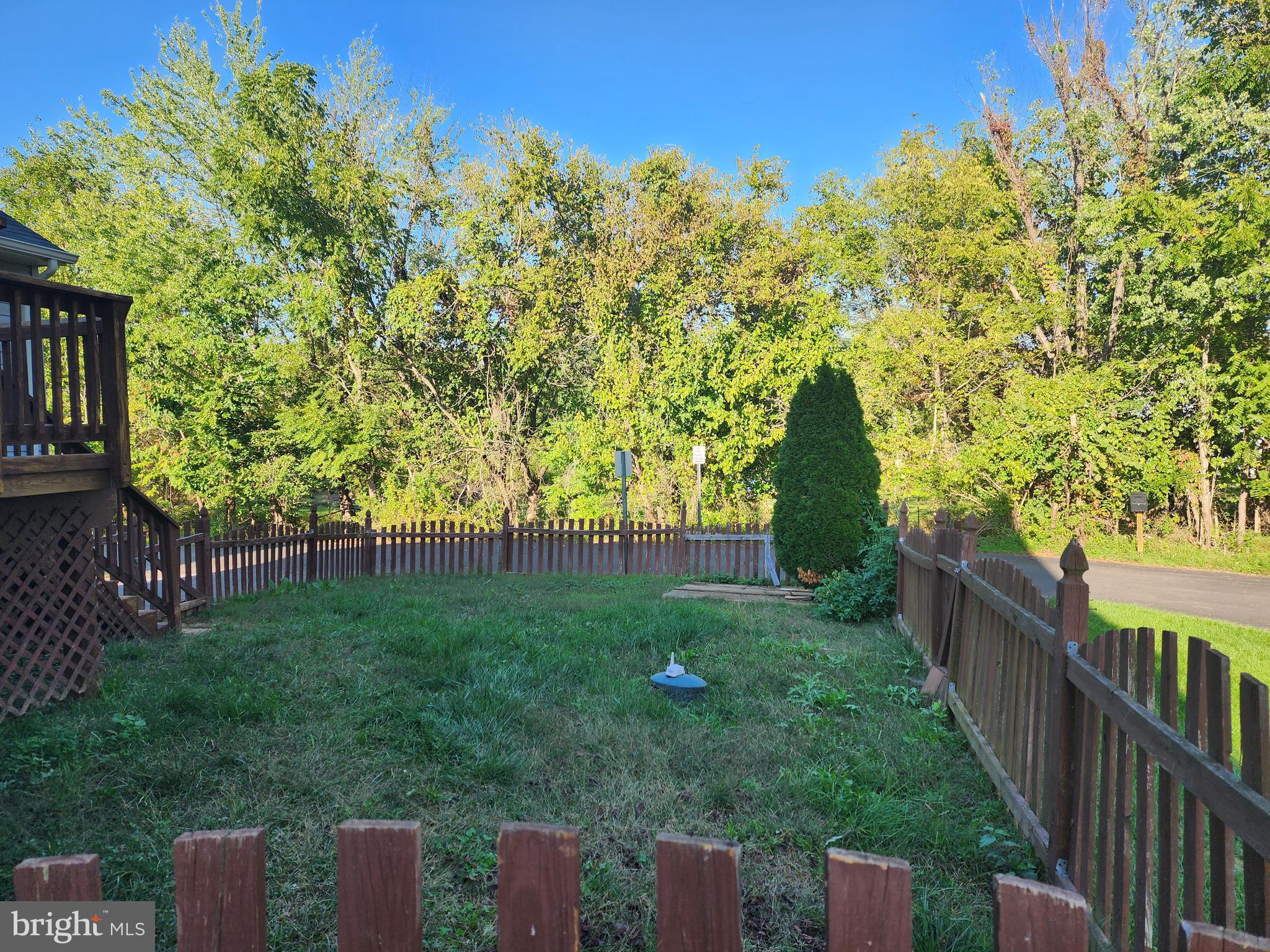 NEW TOWN MEADOWS - Residential Lease