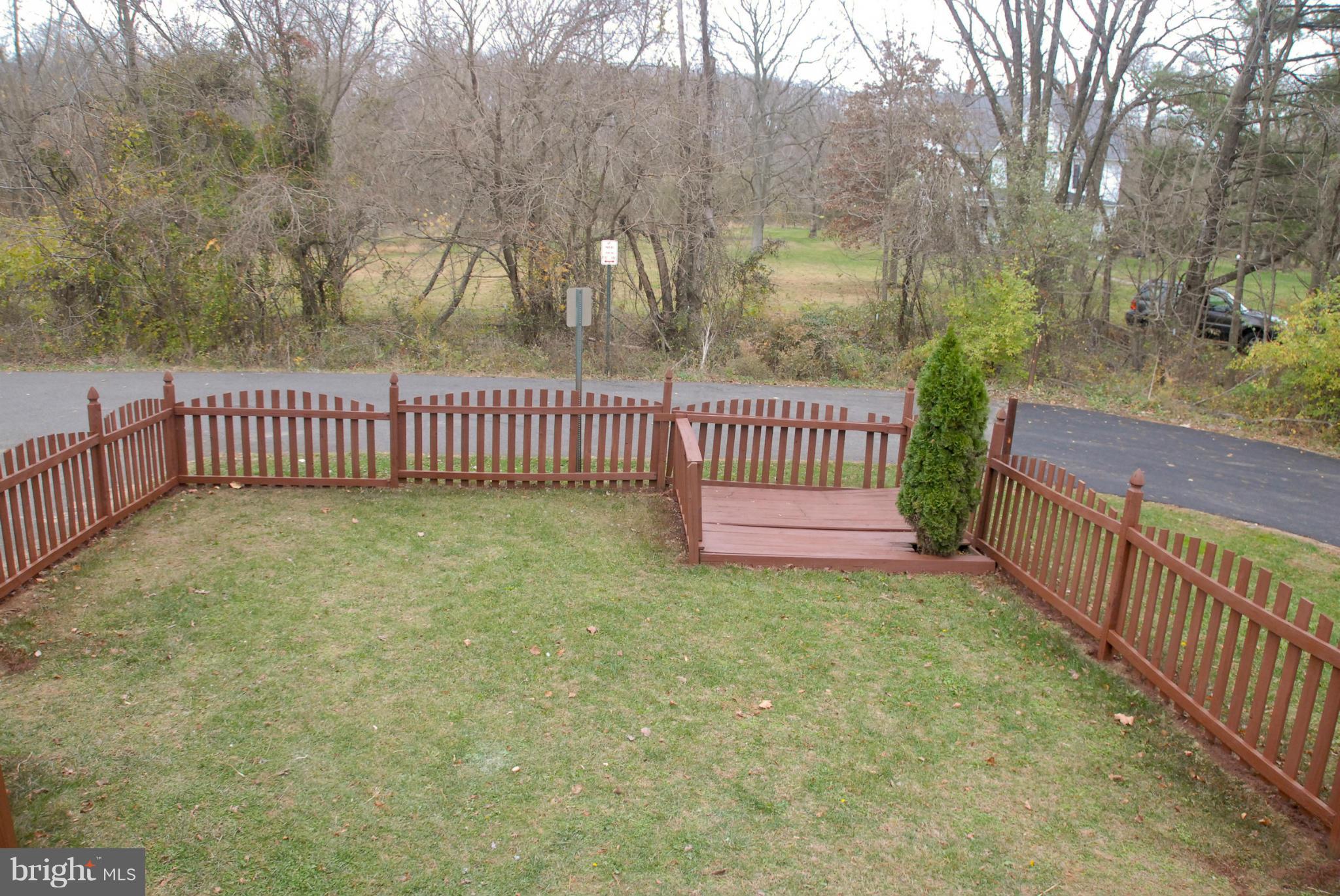 NEW TOWN MEADOWS - Residential Lease