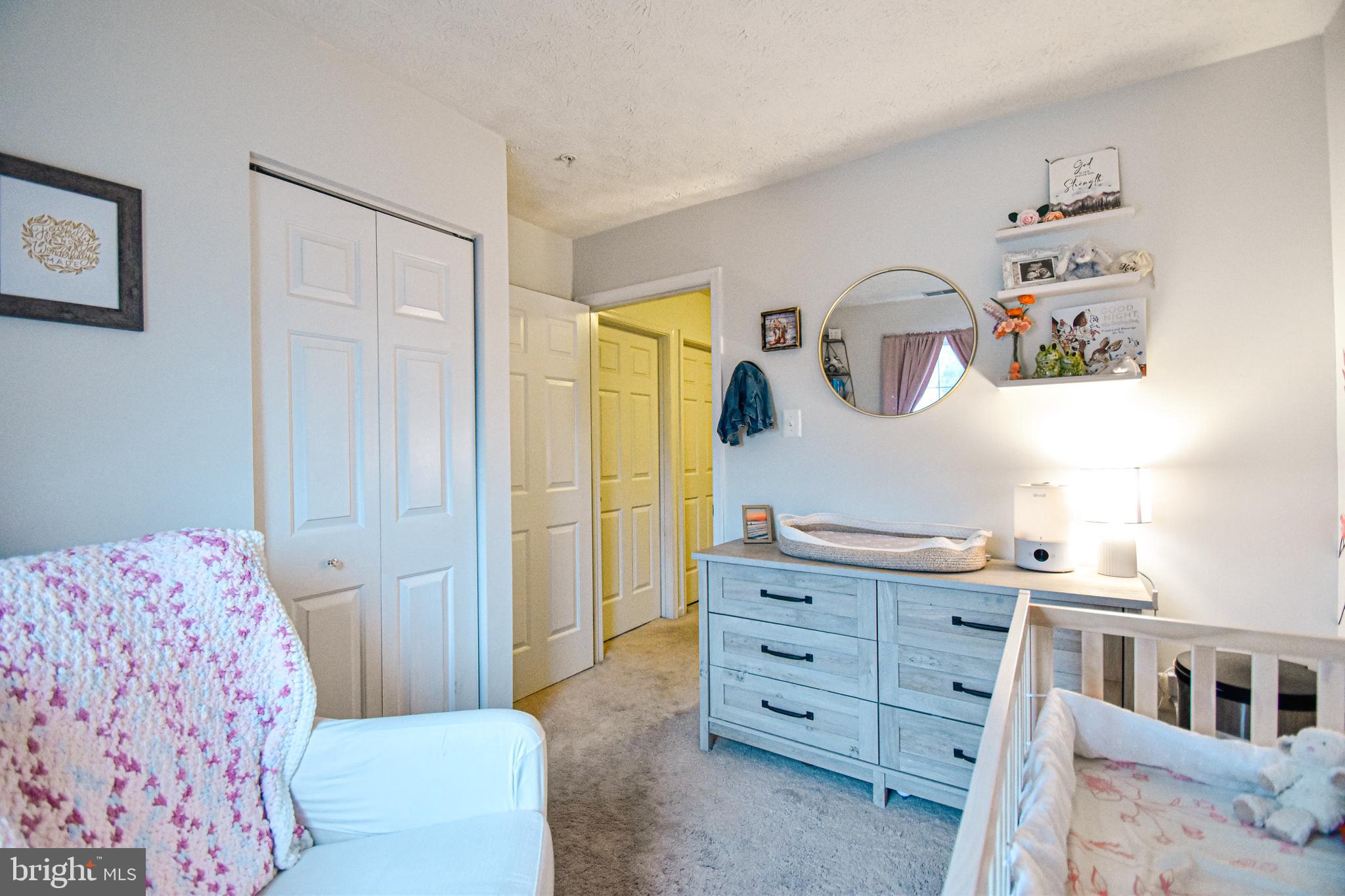 IRWINS CHOICE - Residential Lease