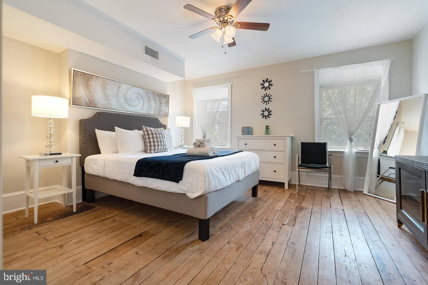 GRADUATE HOSPITAL - Residential Lease