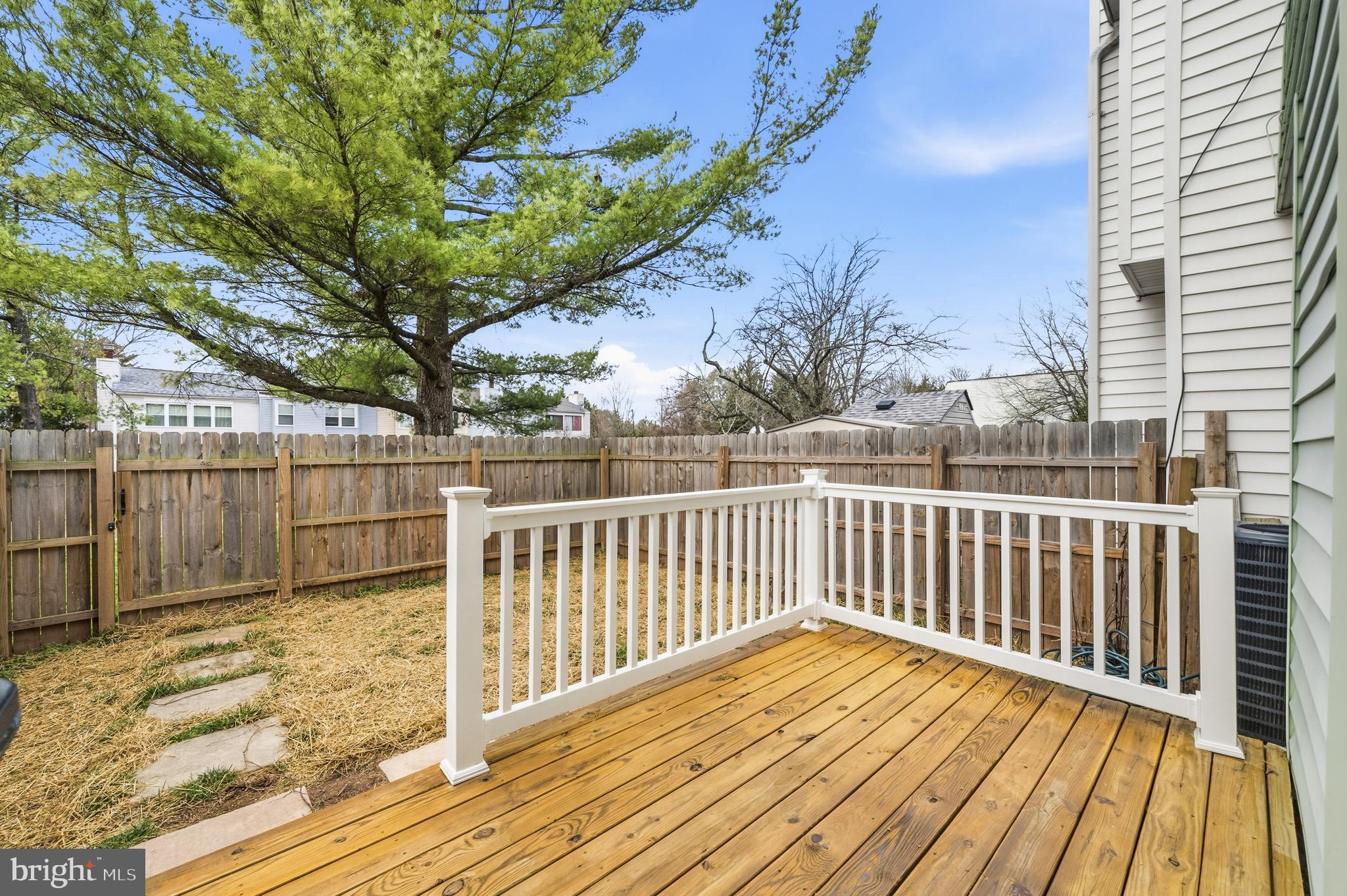 SUMMERHILL - Residential