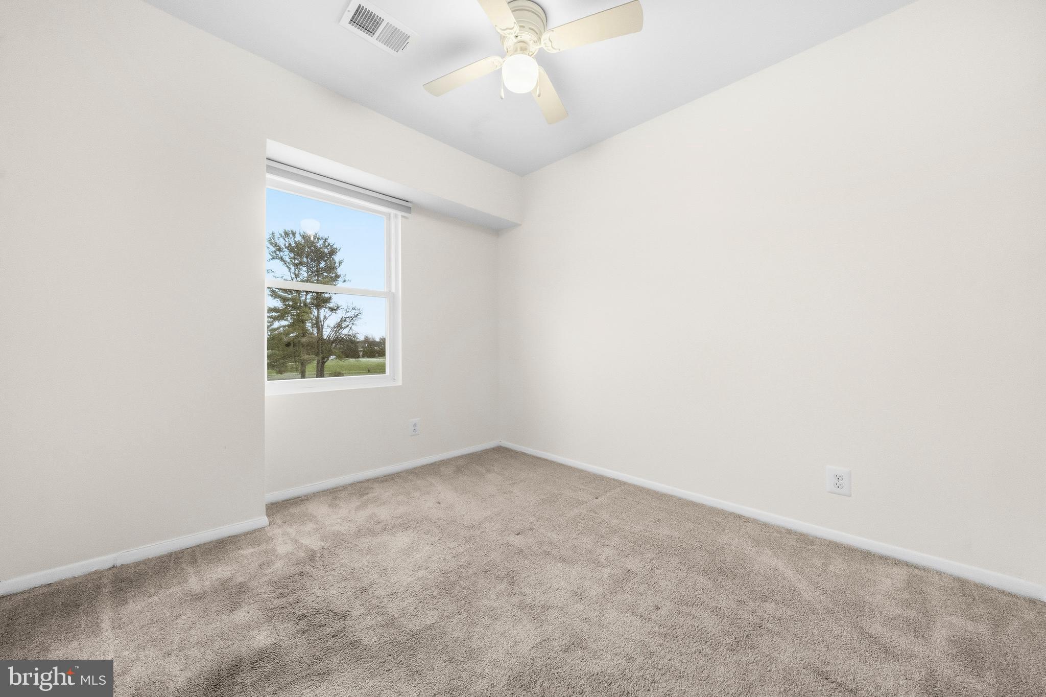 SUMMERHILL - Residential