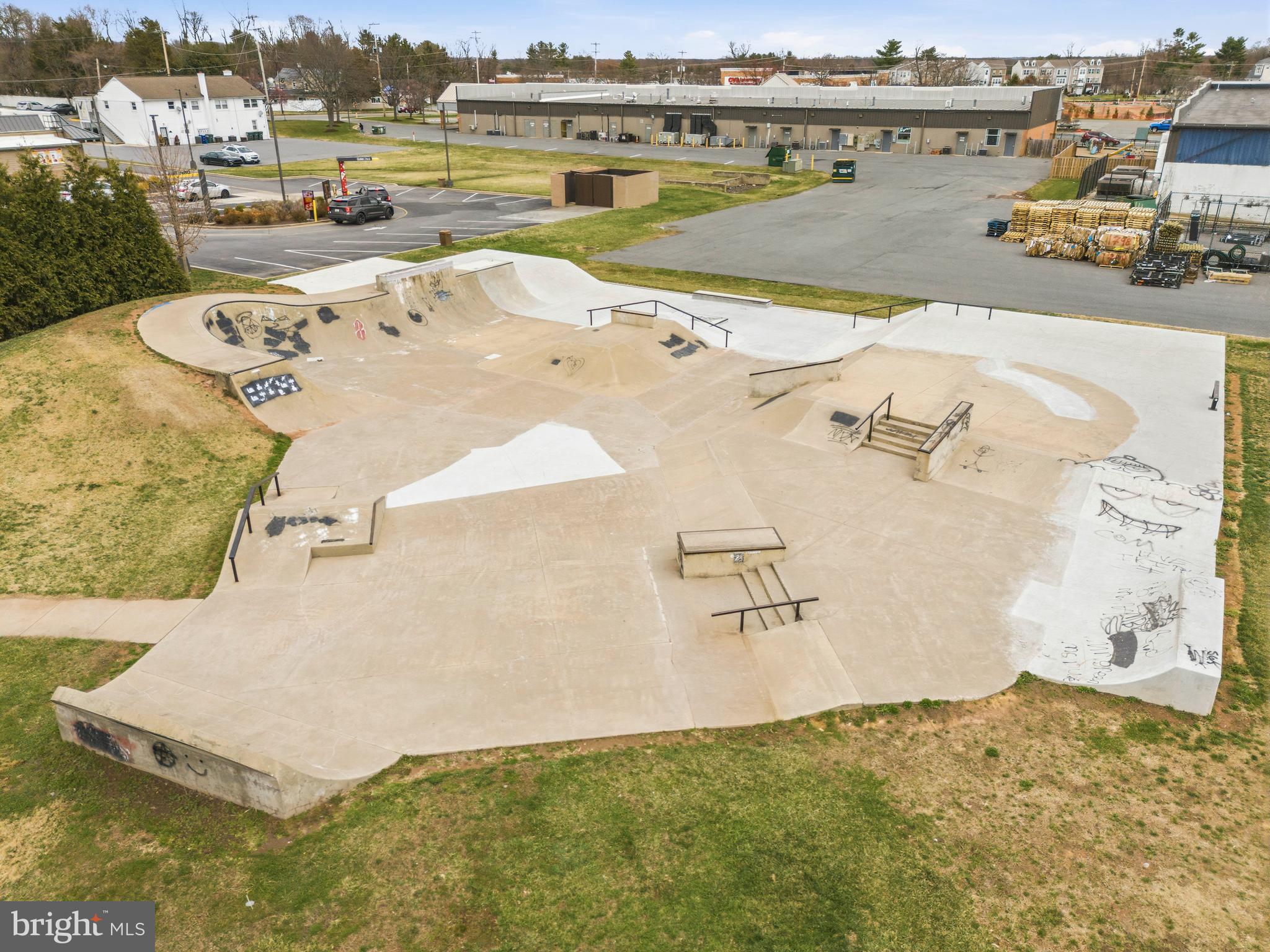 SUMMERHILL - Residential