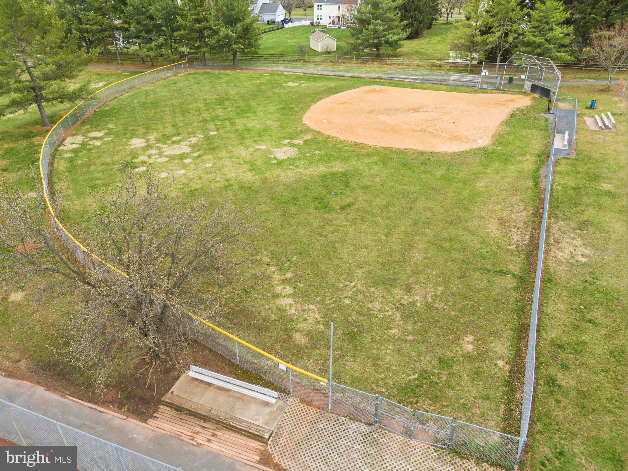 SUMMERHILL - Residential