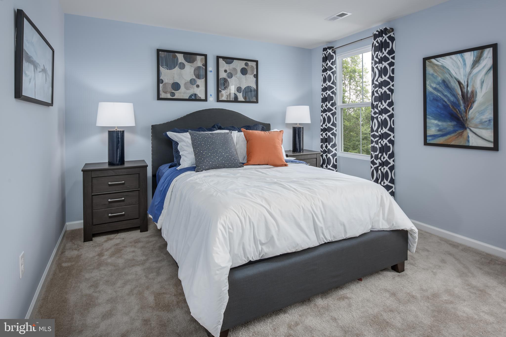 THE LAKES AT MARTINSBURG - Residential