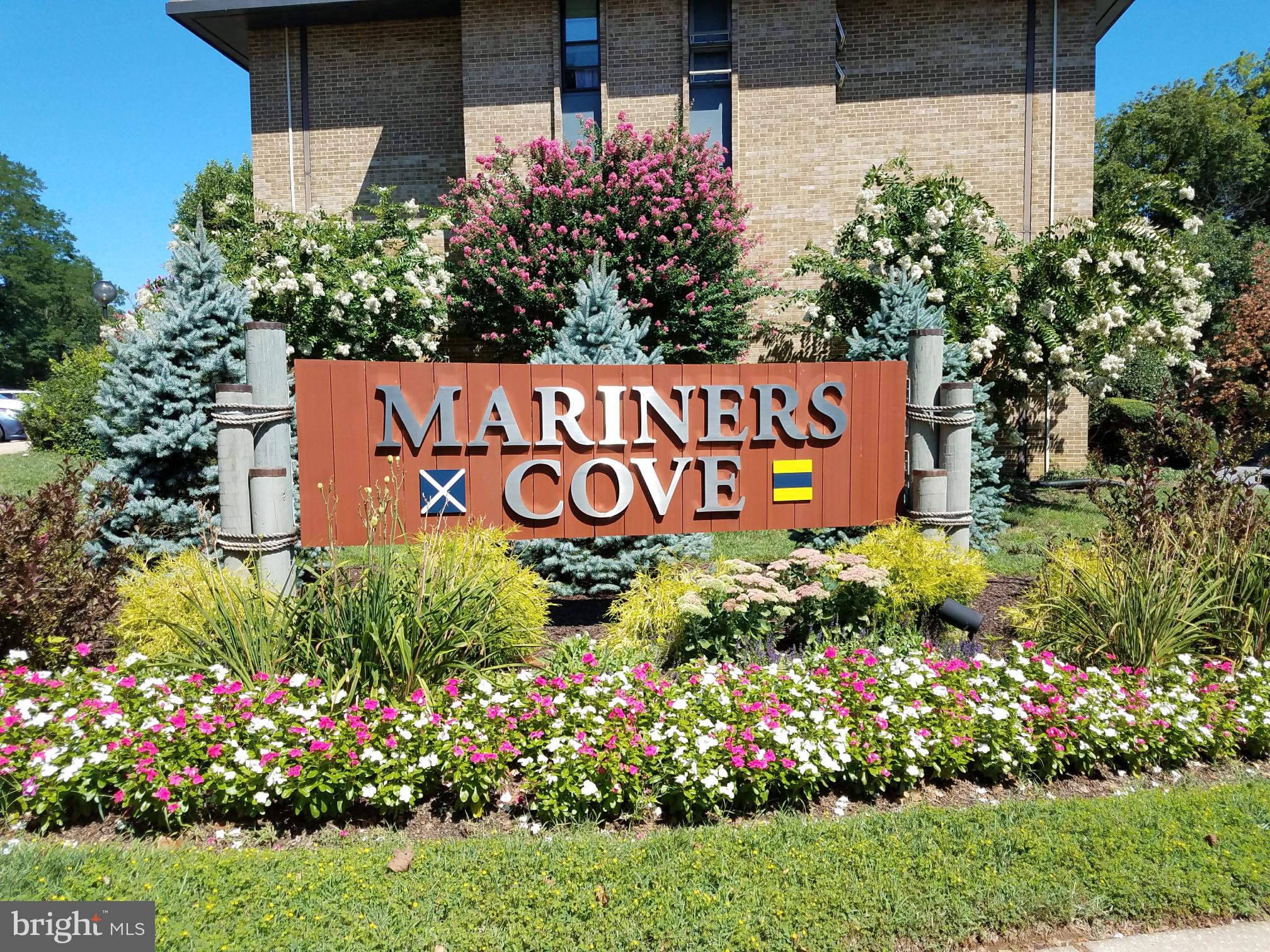 MARINERS COVE - Residential Lease