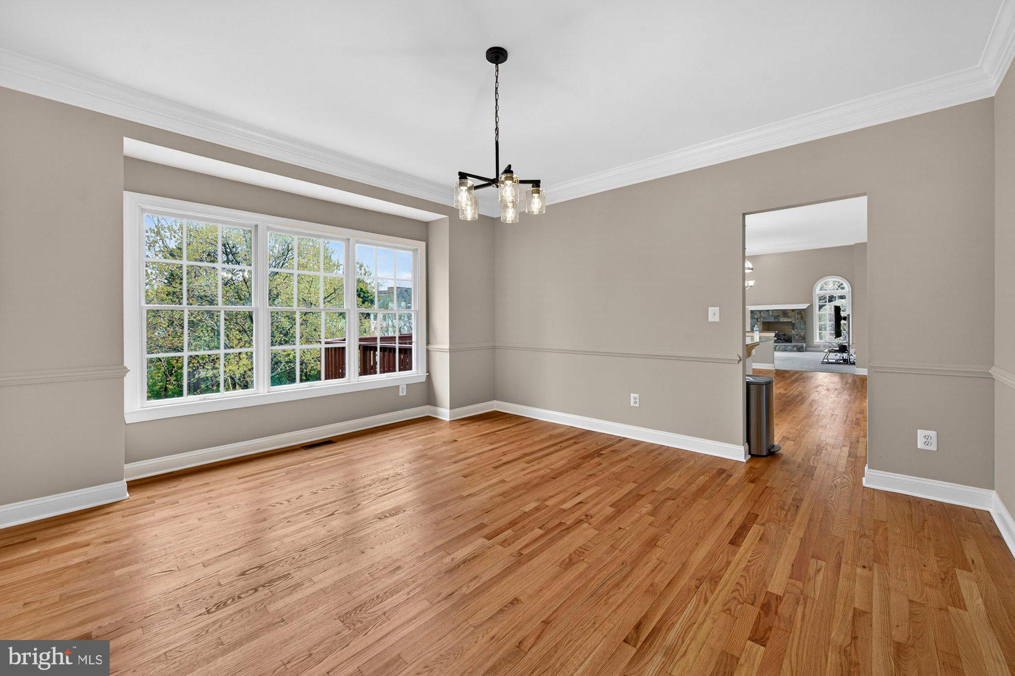 HUNTER MILL ESTATES - Residential