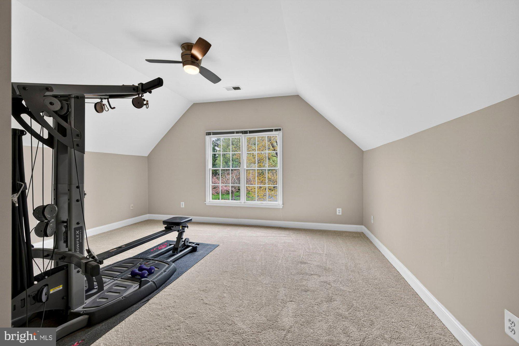 HUNTER MILL ESTATES - Residential