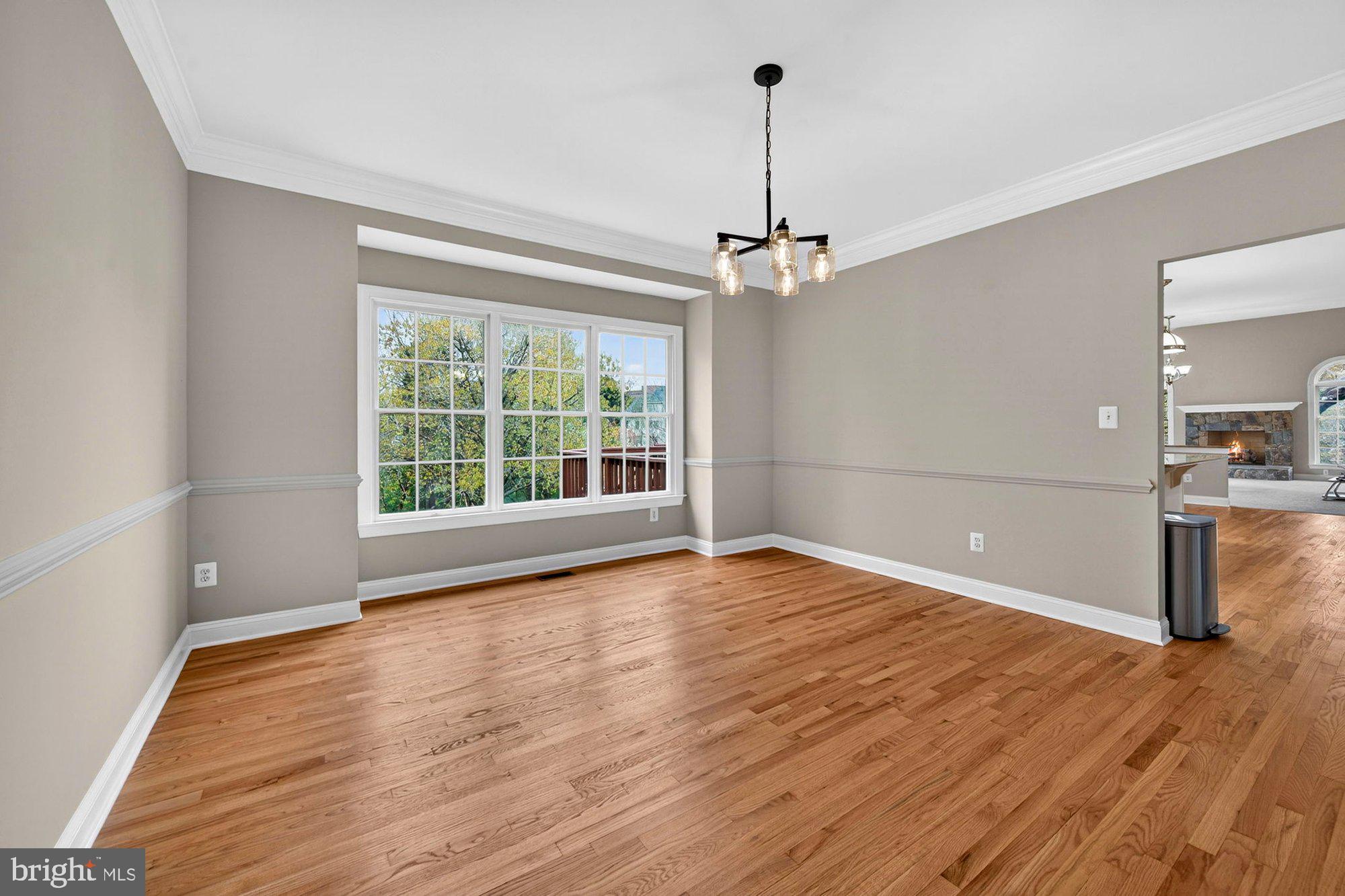 HUNTER MILL ESTATES - Residential