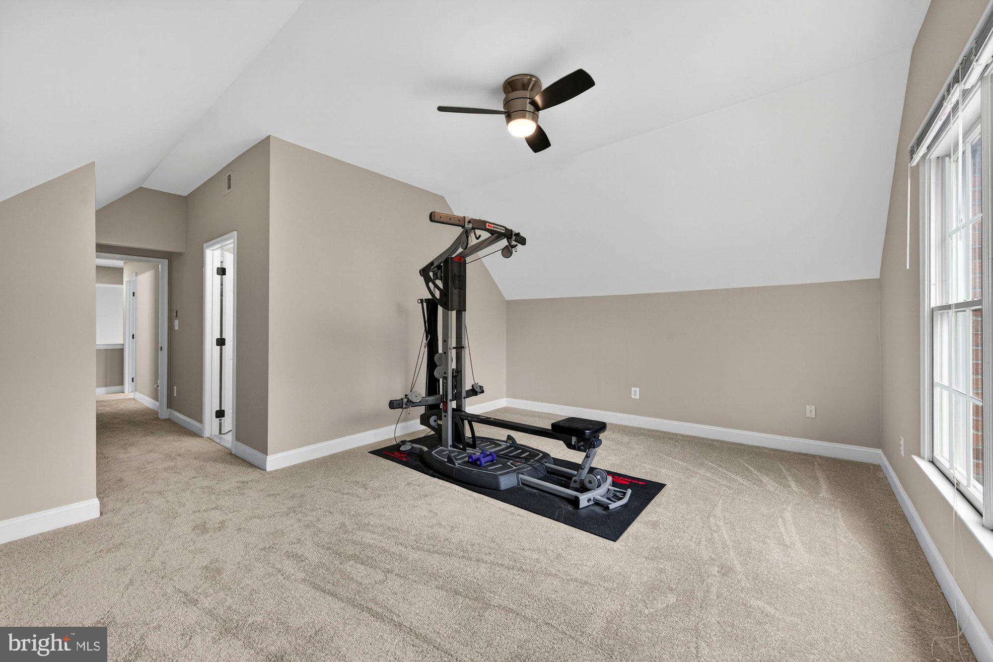 HUNTER MILL ESTATES - Residential