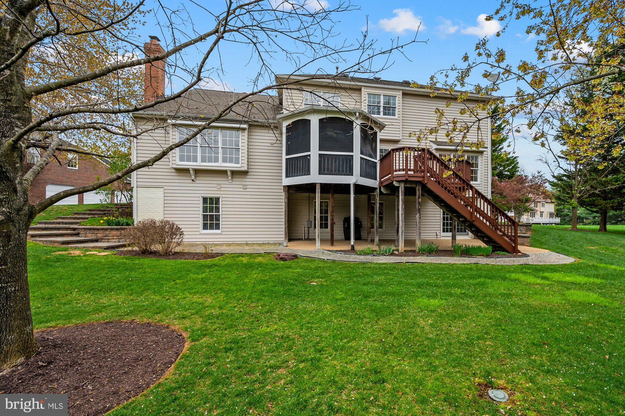 HUNTER MILL ESTATES - Residential