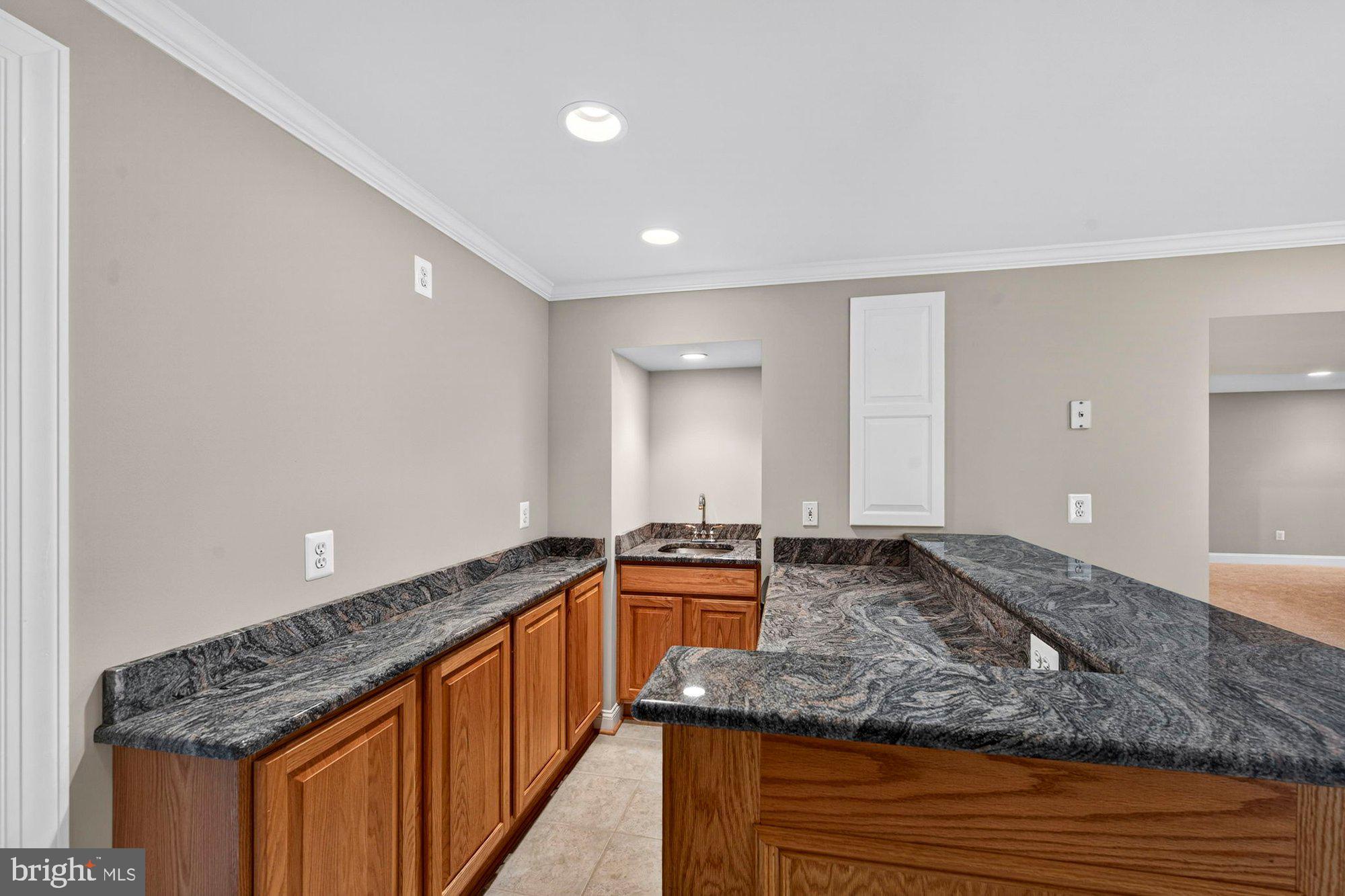 HUNTER MILL ESTATES - Residential