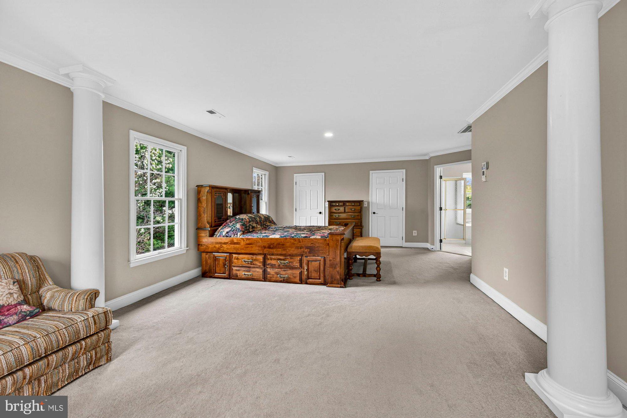 HUNTER MILL ESTATES - Residential