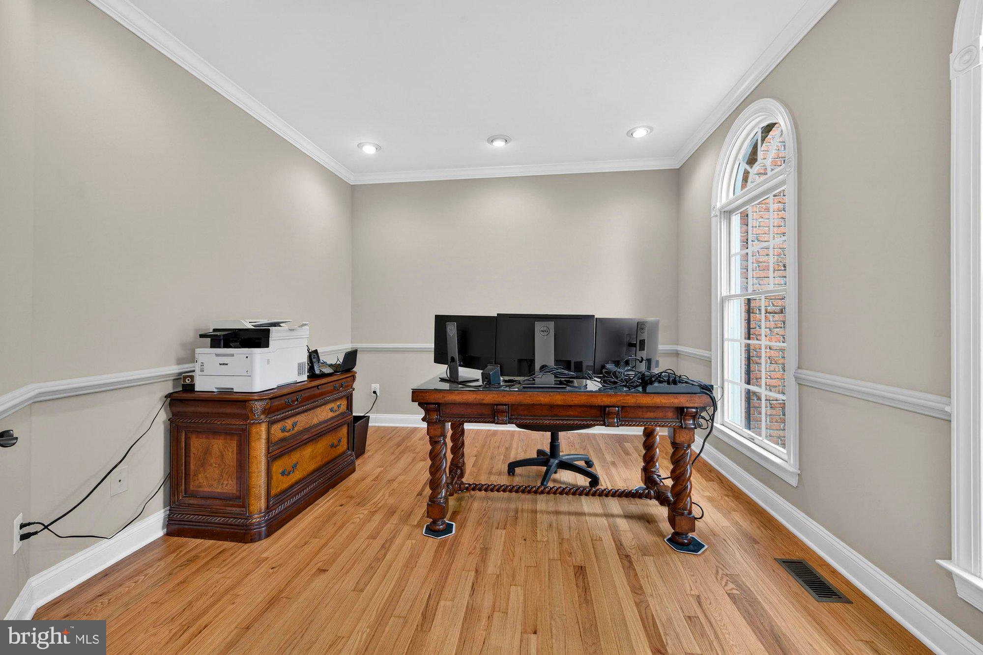 HUNTER MILL ESTATES - Residential