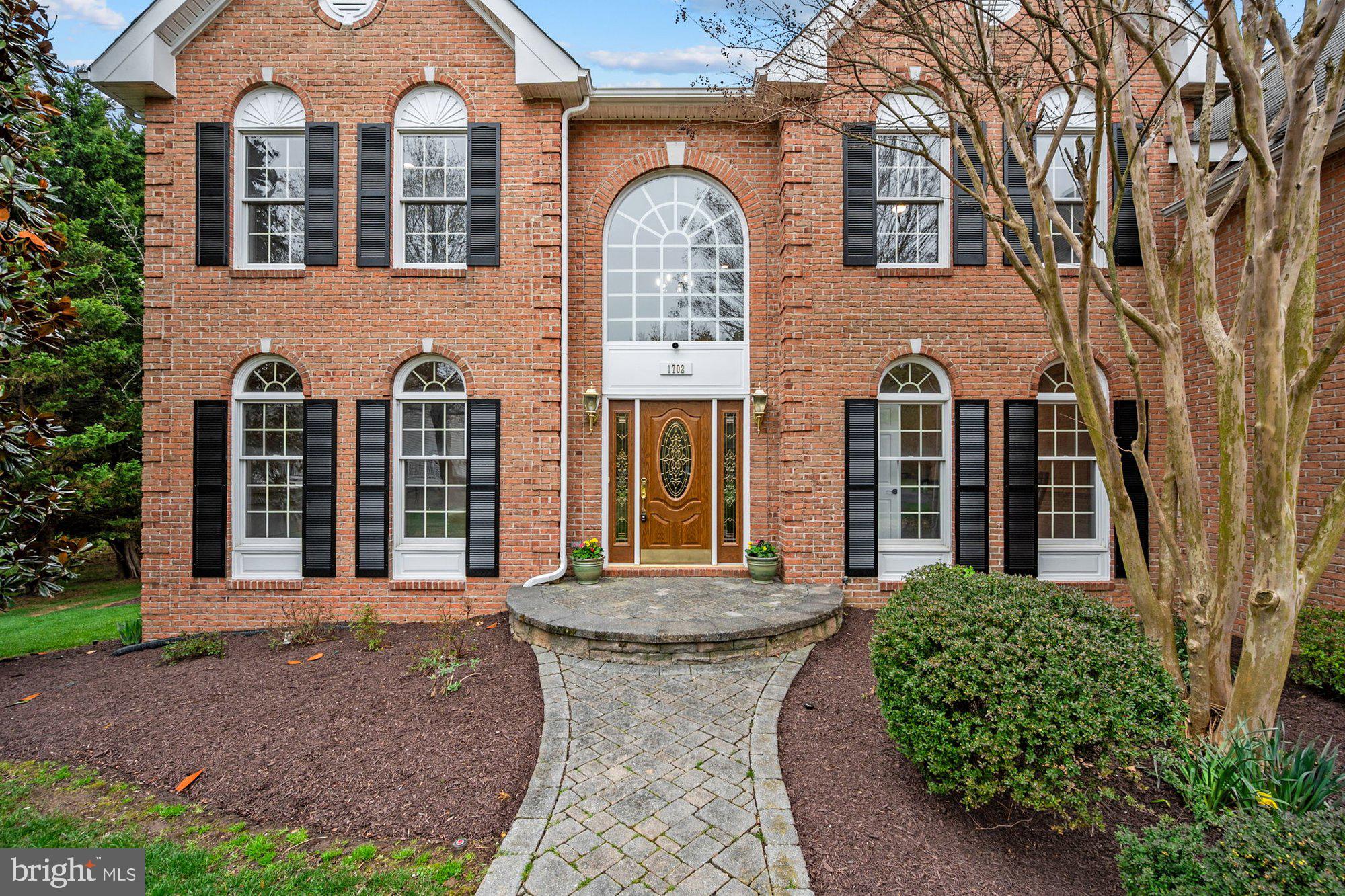 HUNTER MILL ESTATES - Residential