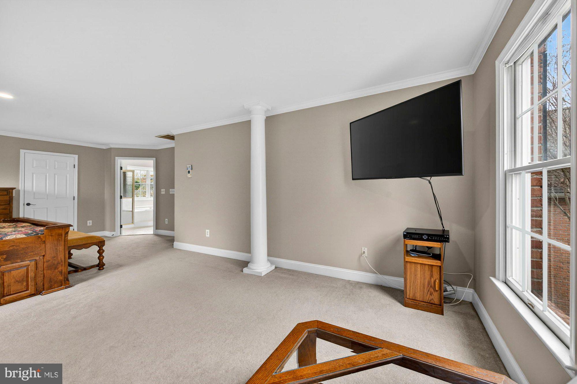 HUNTER MILL ESTATES - Residential