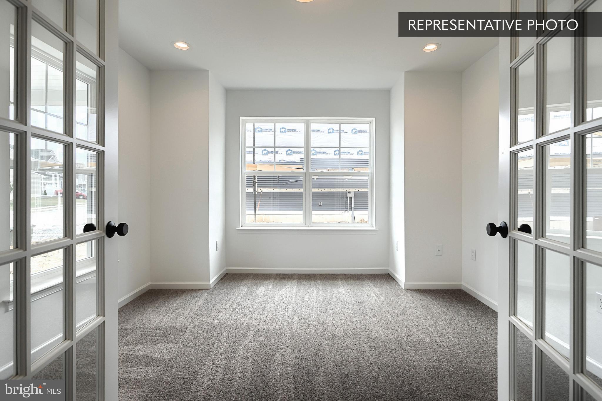 SUMMIT RIDGE - Residential