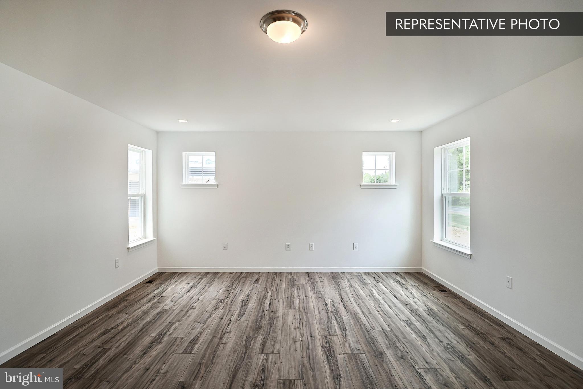 SUMMIT RIDGE - Residential