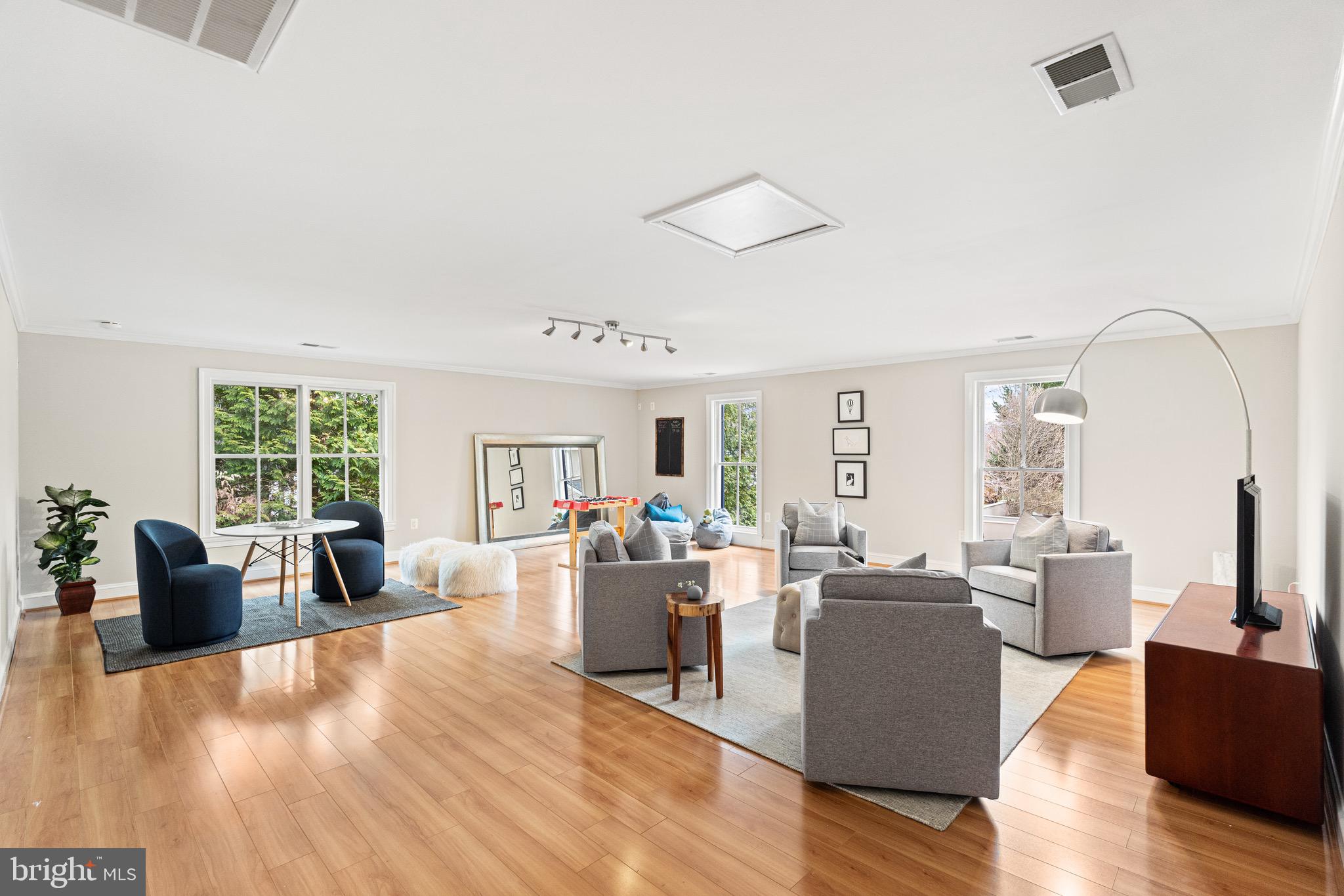 COLLINGWOOD - Residential