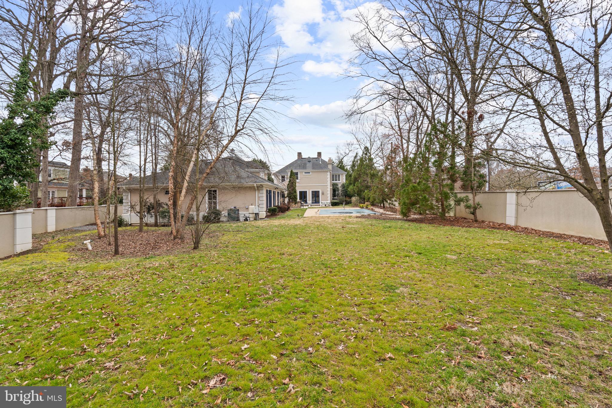 COLLINGWOOD - Residential