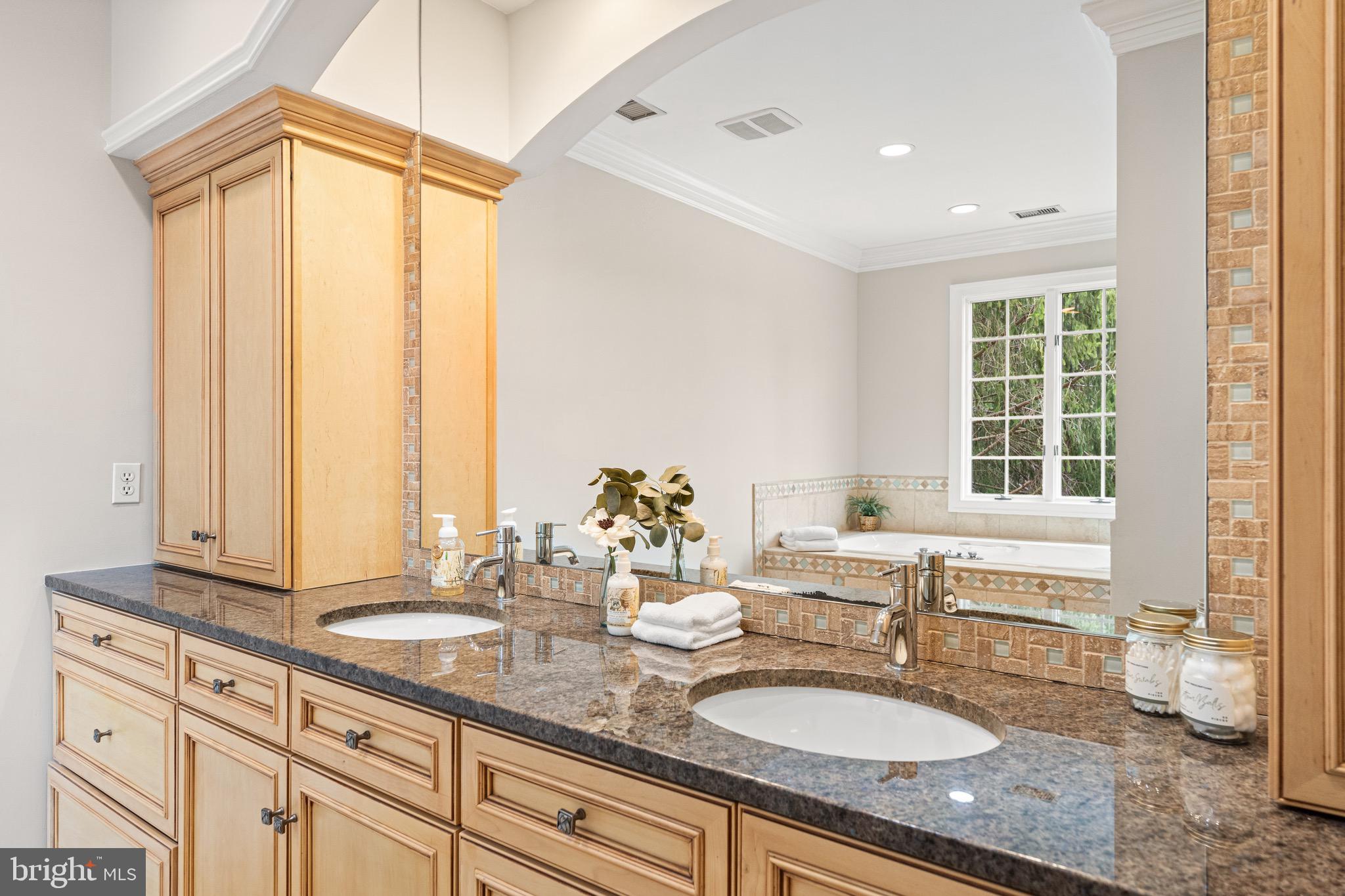 COLLINGWOOD - Residential