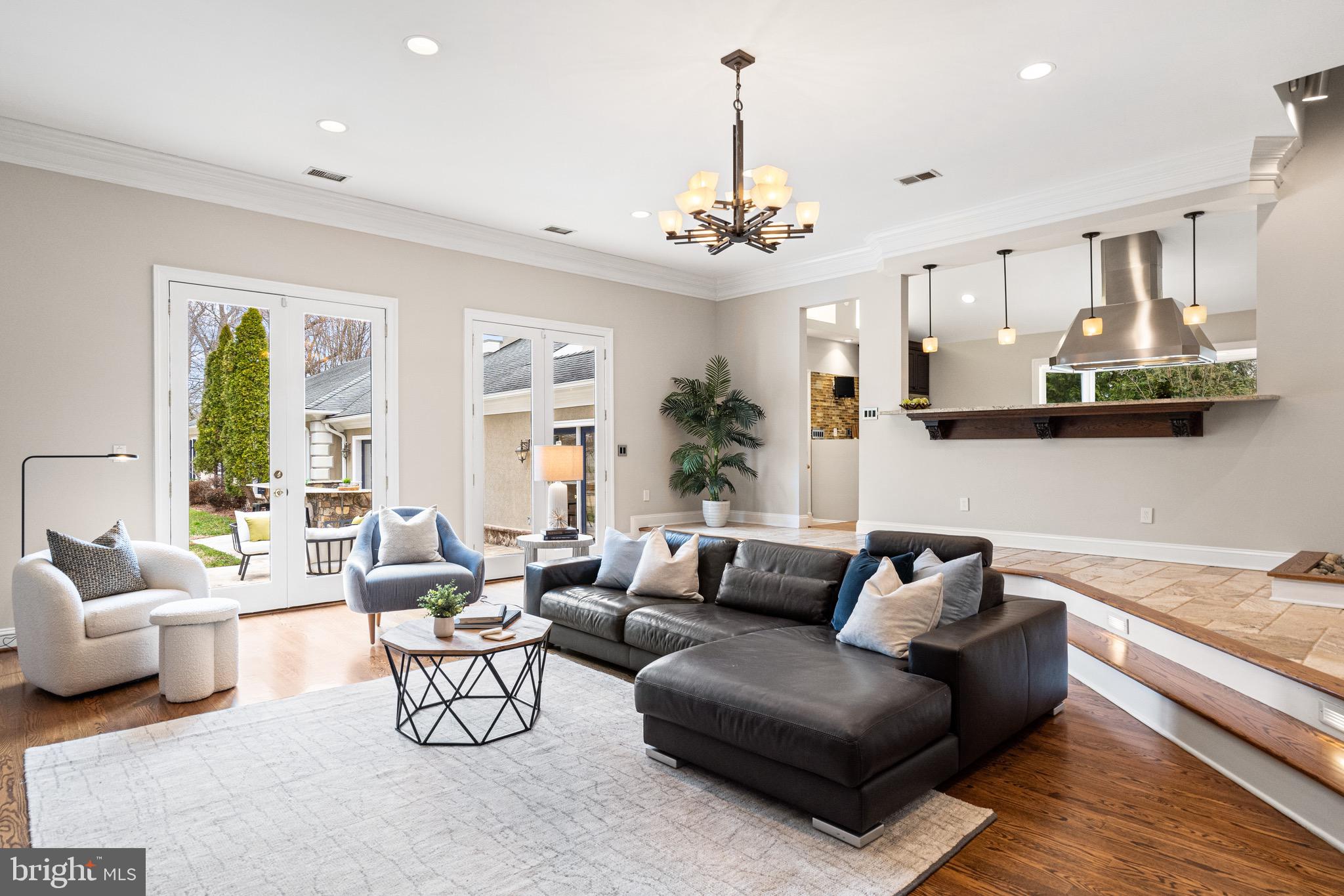 COLLINGWOOD - Residential