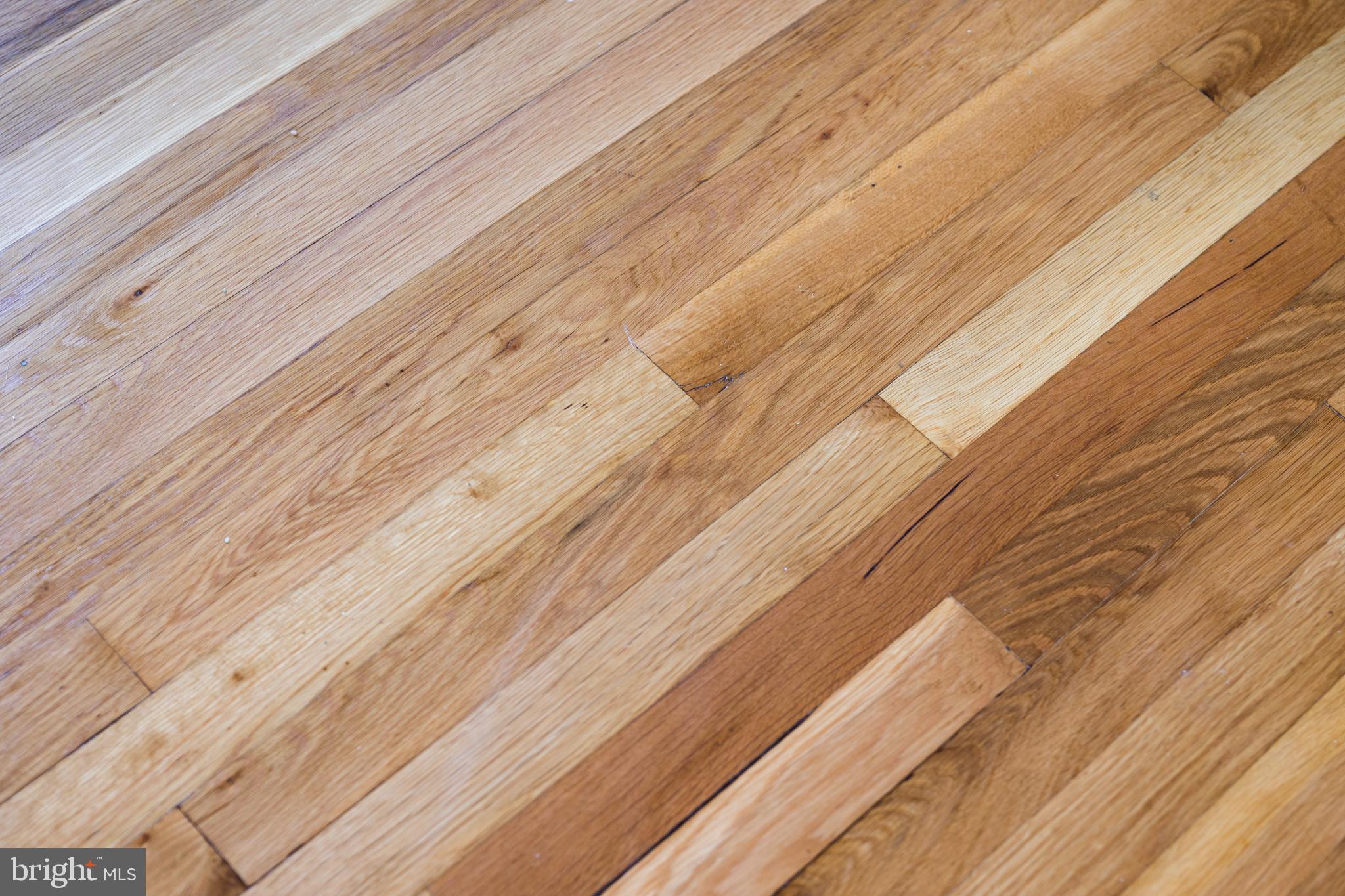 HOLLAND HILL - Residential