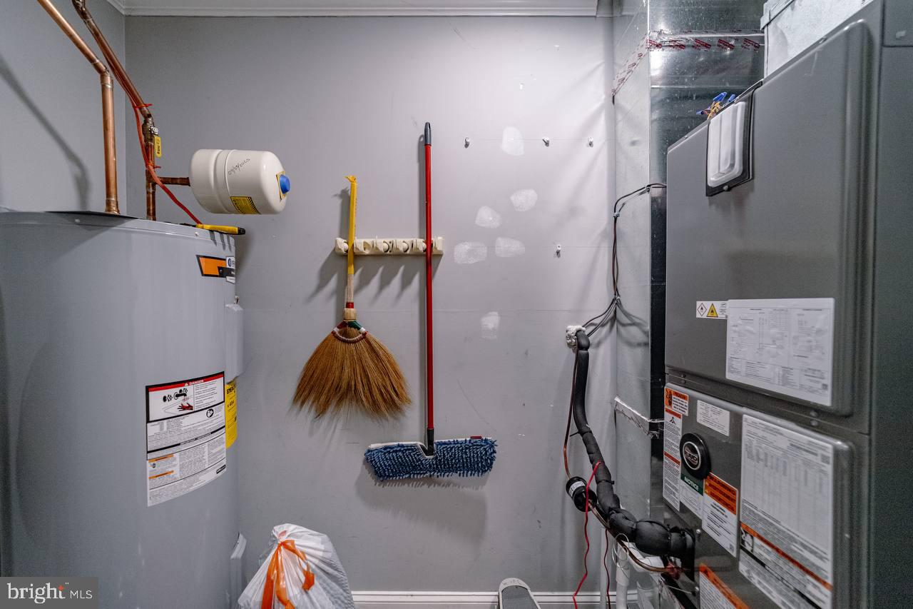 NOTTINGHAM FOREST - Residential Lease