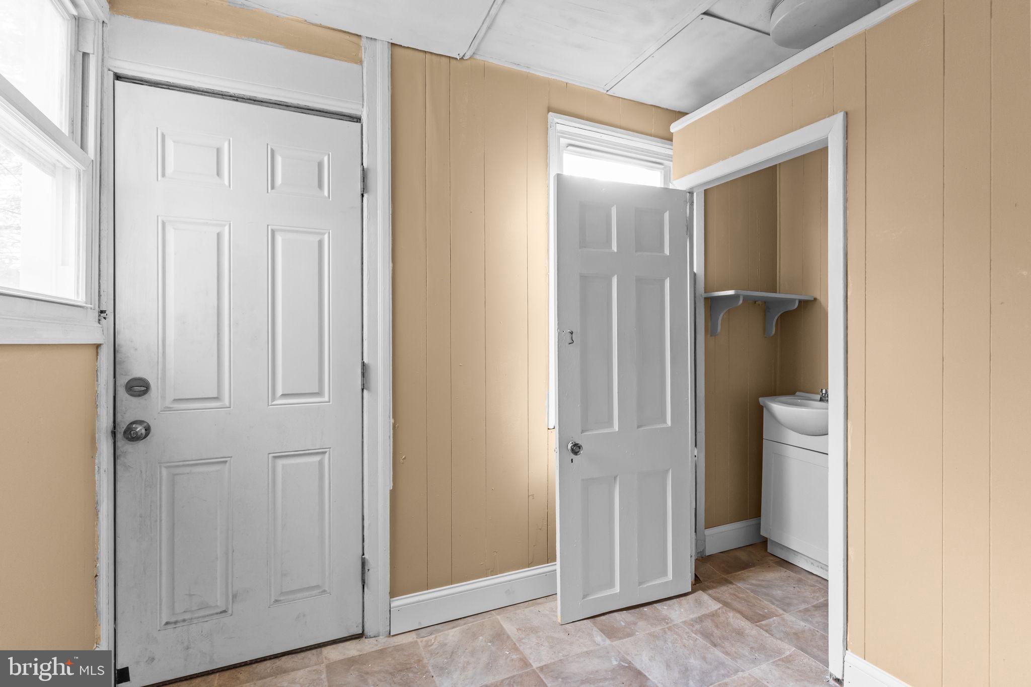 OVERBROOK - Residential